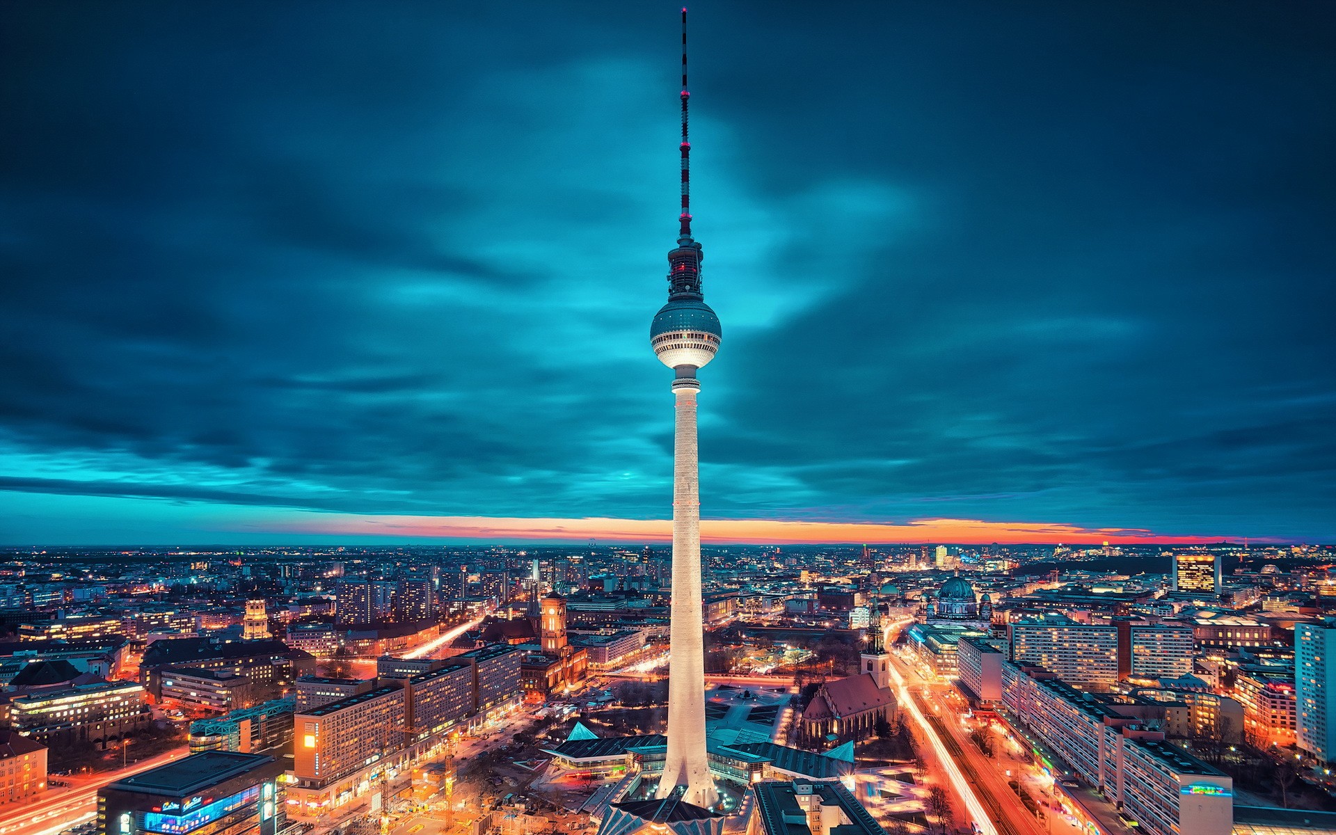 berlin, Tower, Buildings, Sunset, Timelapse, Cities, Skyscrapers, Sky, Clouds Wallpaper