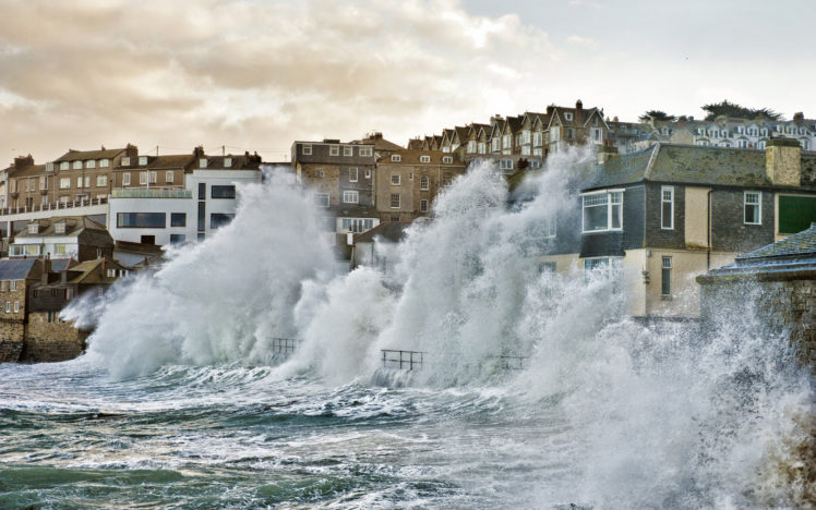 buildings, Wave, Splash, Ocean, Sea, Water, Drops, Spray, Architecture, Cities, Houses, Shore HD Wallpaper Desktop Background