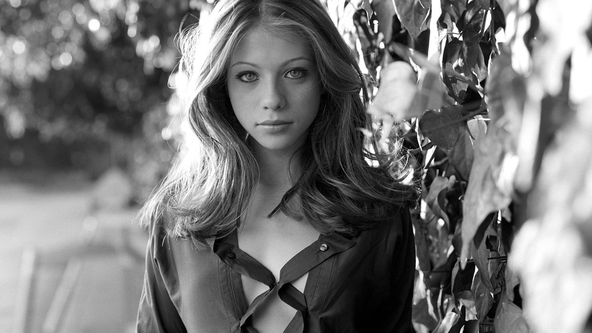 michelle, Trachtenberg, Actress, Woman, Beauty, Beautiful, Model, Girl, Brunette Wallpaper