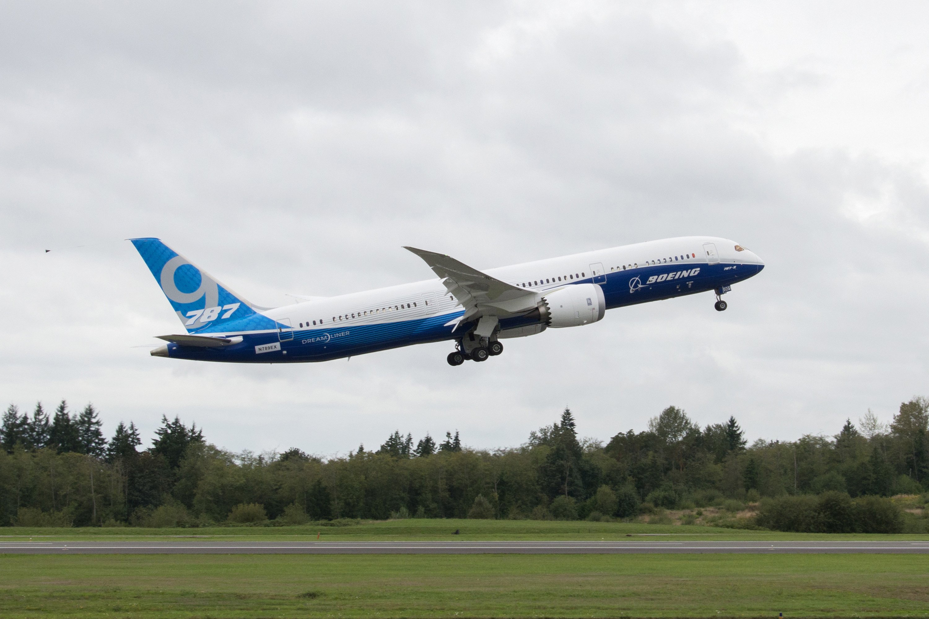 787-9-boeing-airliner-jet-transport-airplane-787-dreamliner
