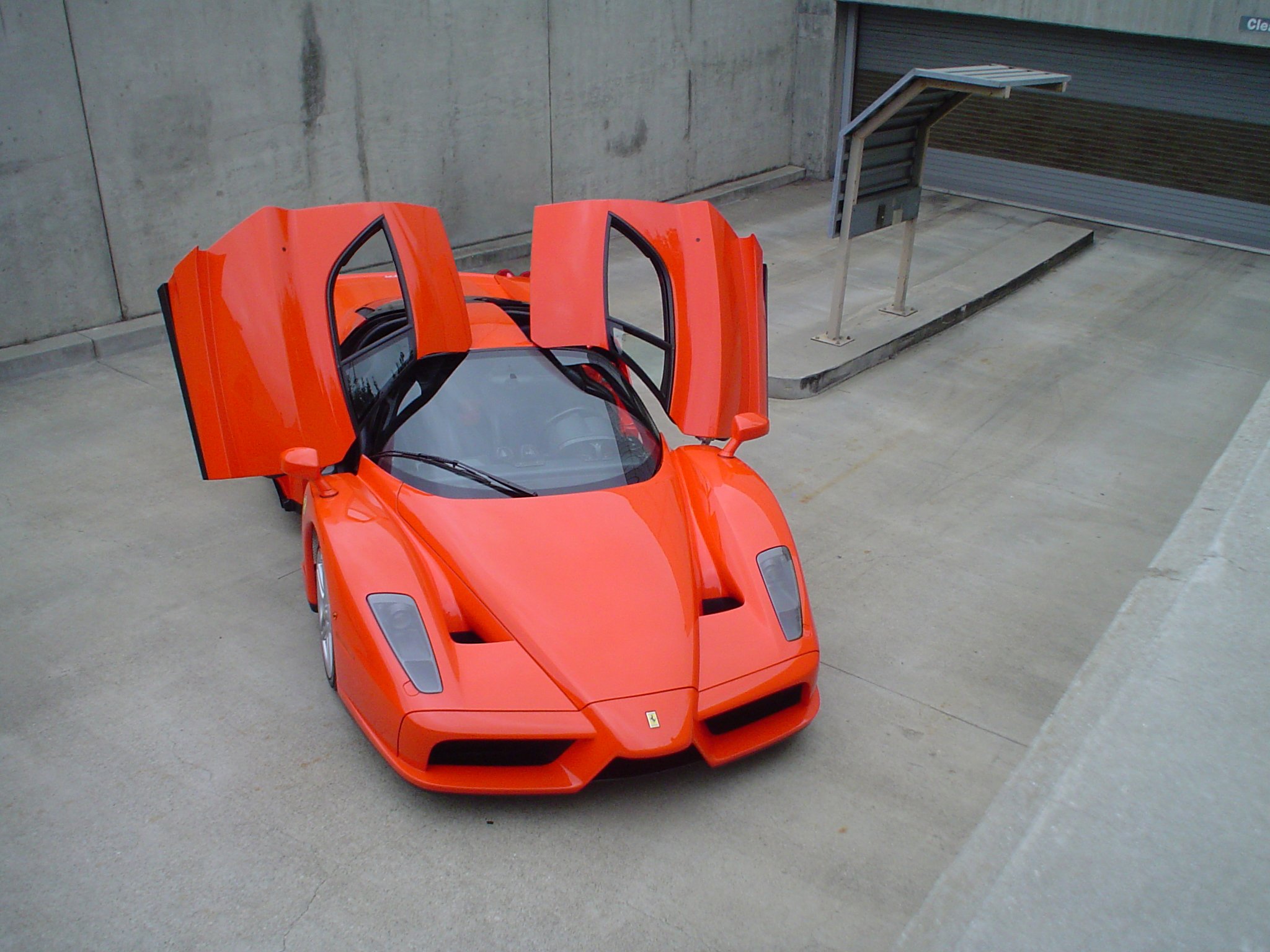 ferrari, Enzo, Supercars, Cars, Italia, Red, Rouge Wallpaper