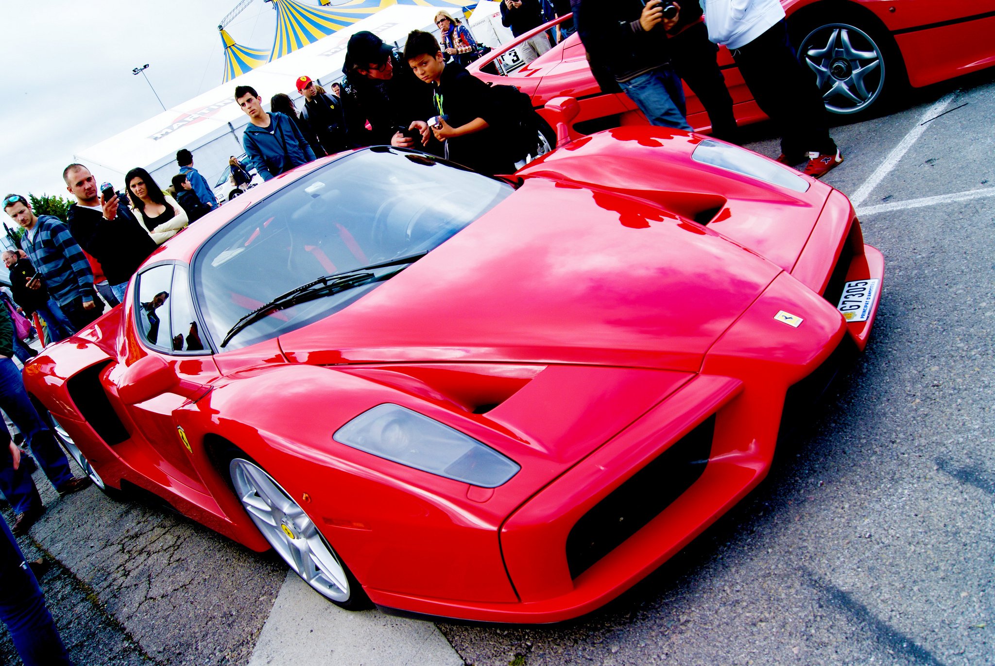ferrari, Enzo, Supercars, Cars, Italia, Red, Rouge Wallpaper