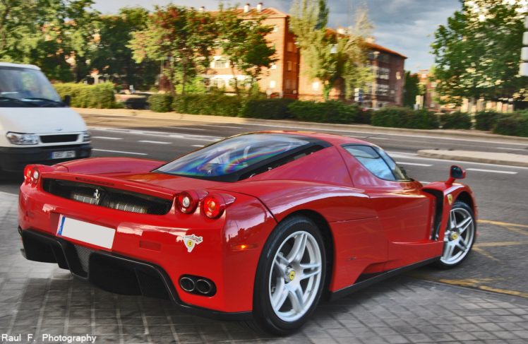 ferrari, Enzo, Supercars, Cars, Italia, Red, Rouge HD Wallpaper Desktop Background