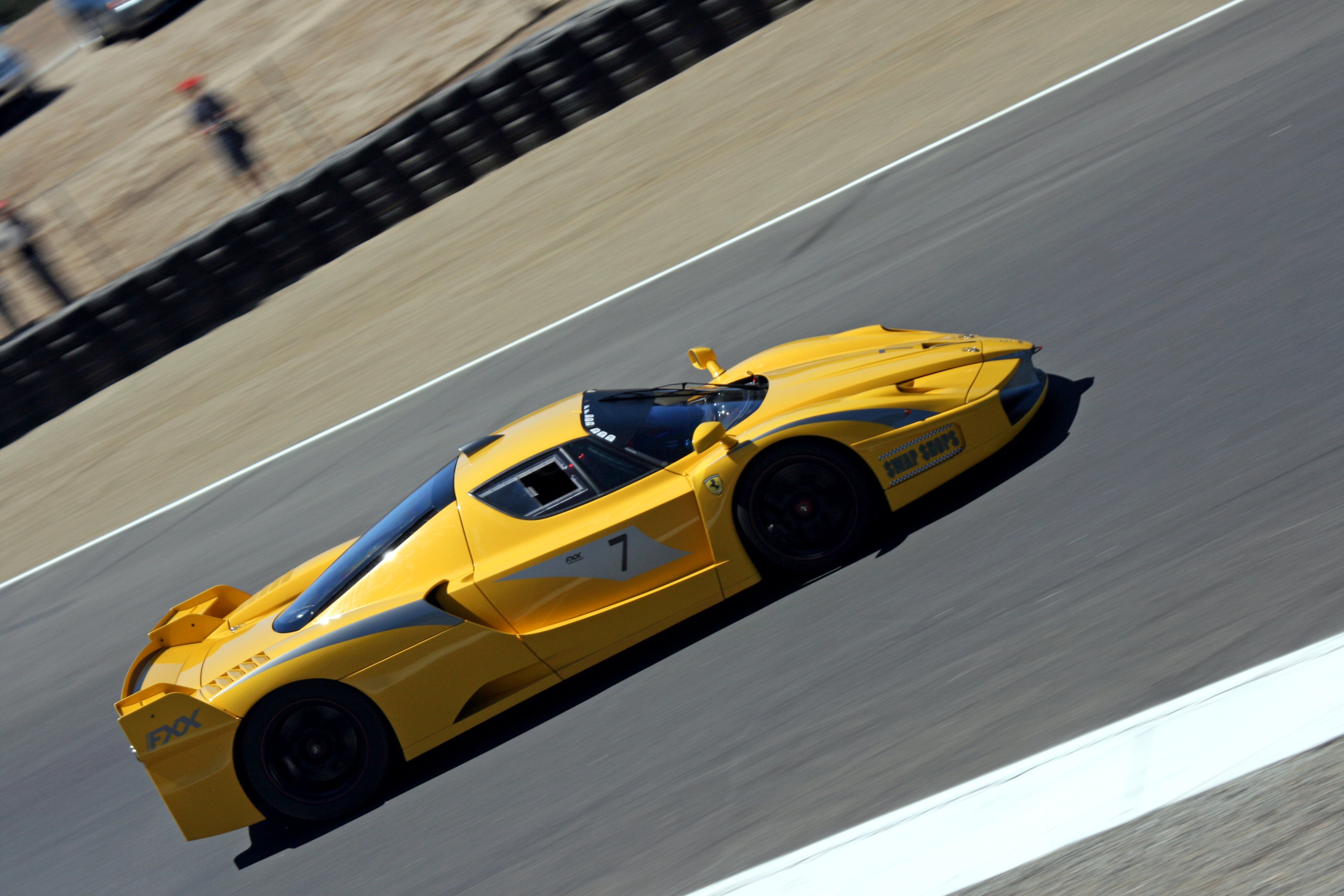 ferrari, Fxx, Enzo, Racecars, Supercars, Cars, Race, Italia, Yellow, Jaune Wallpaper