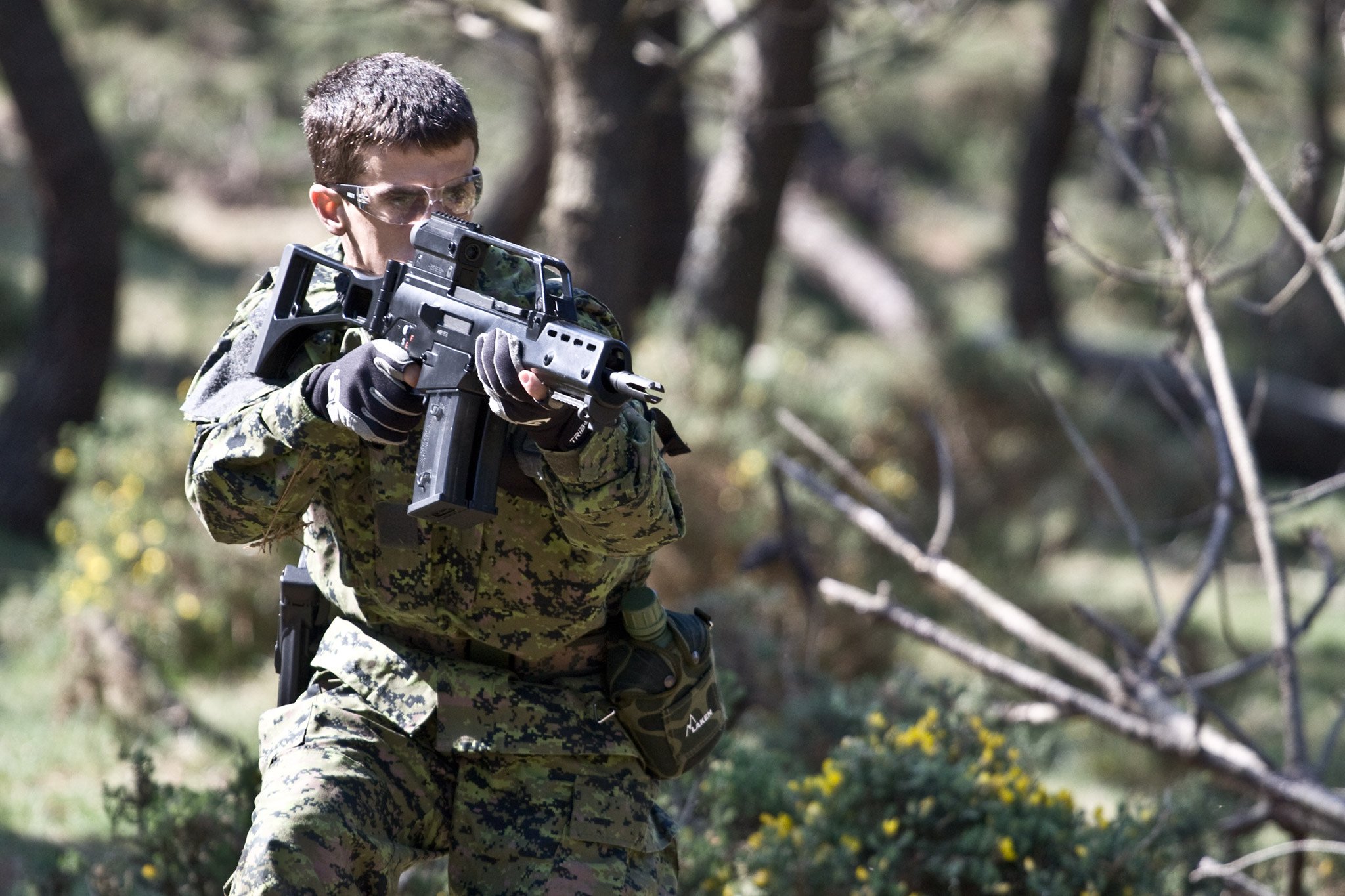 assault, Guns, Military, Rifle, Weapons, Airsoft, Game, Toys, Combat, Team Wallpaper