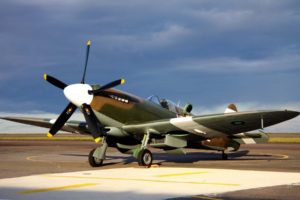 spitfire, British, Military, Airplane, Planes, Weapons, Sky, Clouds