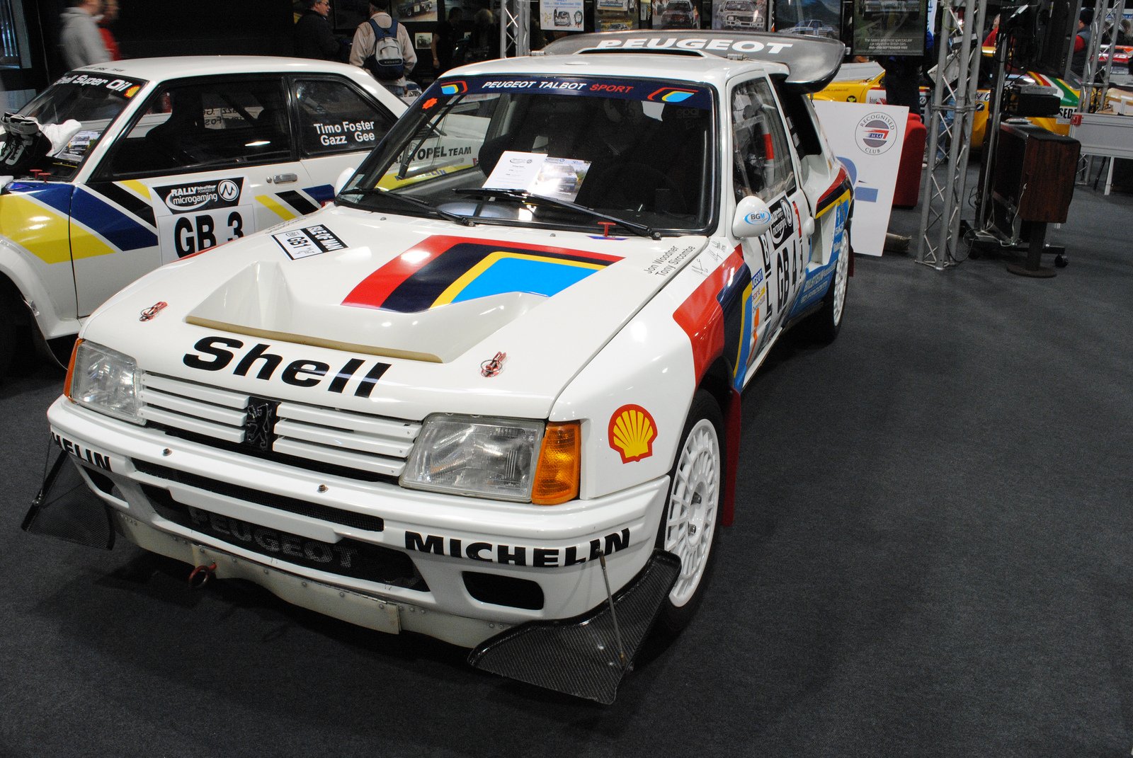 Peugeot 205 ралли