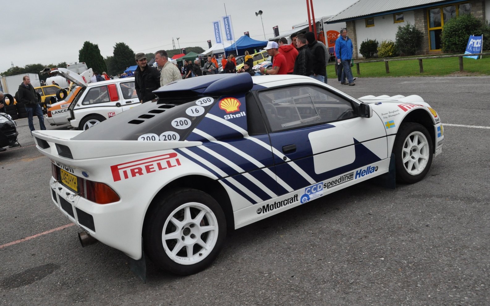 Ford rs200 ралли