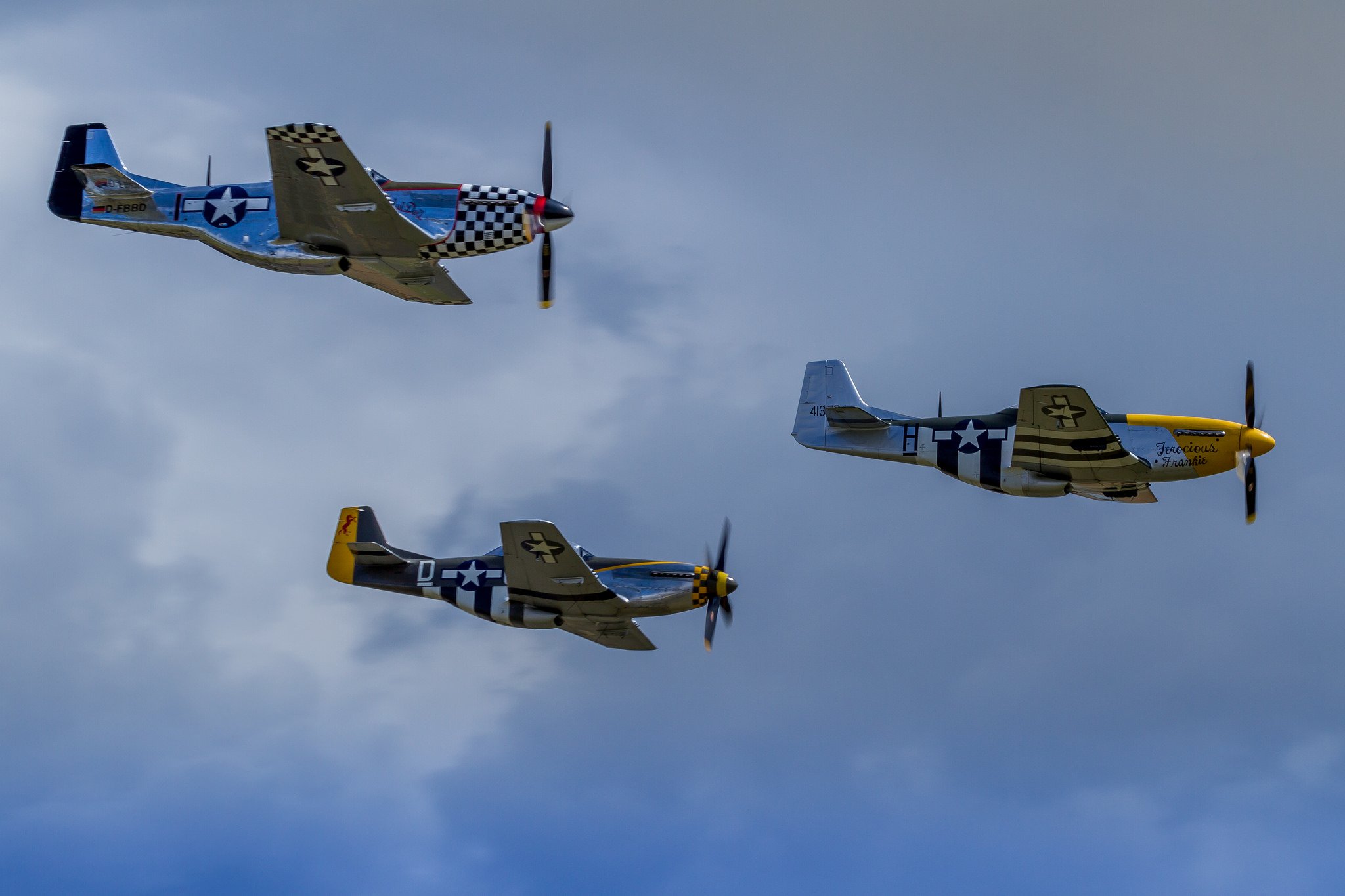 aeroplane, Aircraft, Airplanes, Airshow, Fighter, North, American, P 51, Mustangs, Flight, Flying, Wa Wallpaper