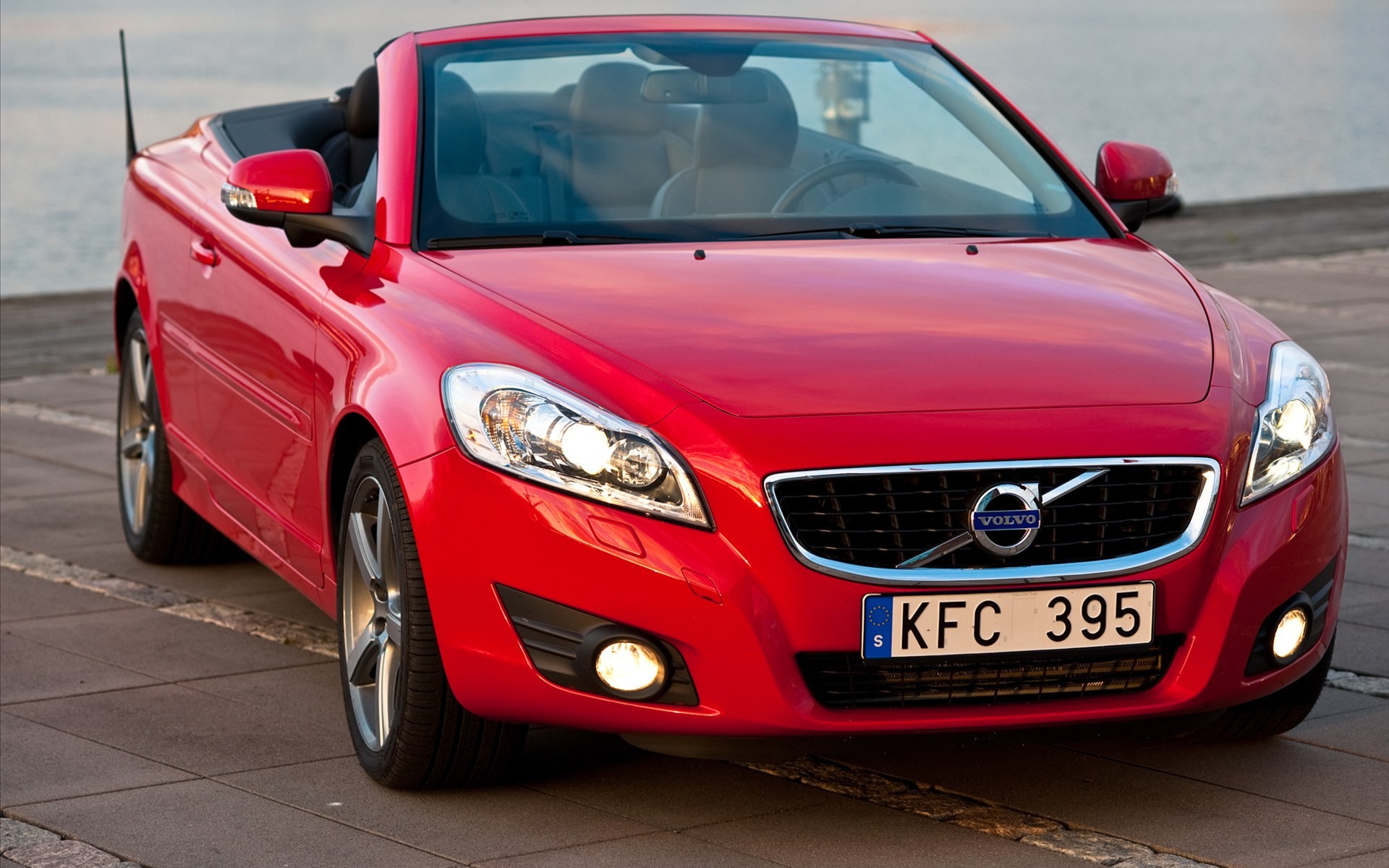 red, Cars, Volvo, Vehicles Wallpaper