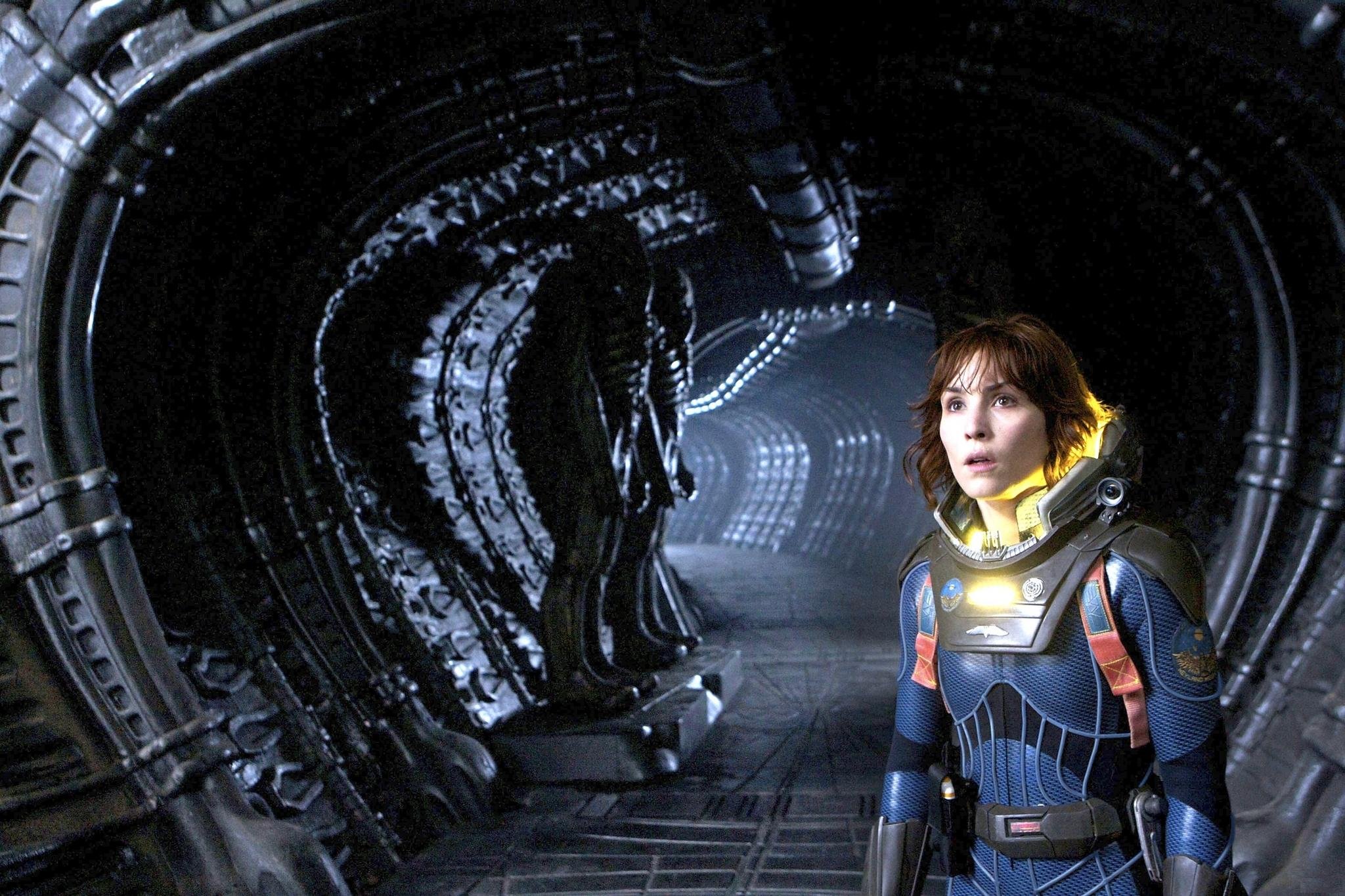 prometheus, Adventure, Mystery, Sci fi, Futuristic, Astronaut Wallpaper