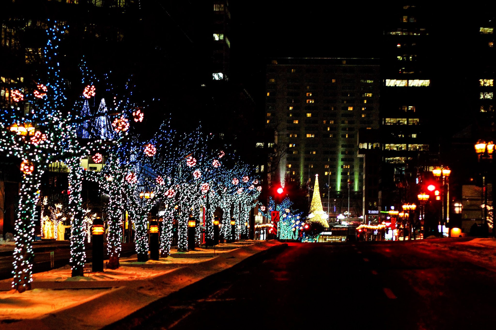 building, Canada, Montreal, Quebec, Night, Light, Cities, Monument Wallpaper
