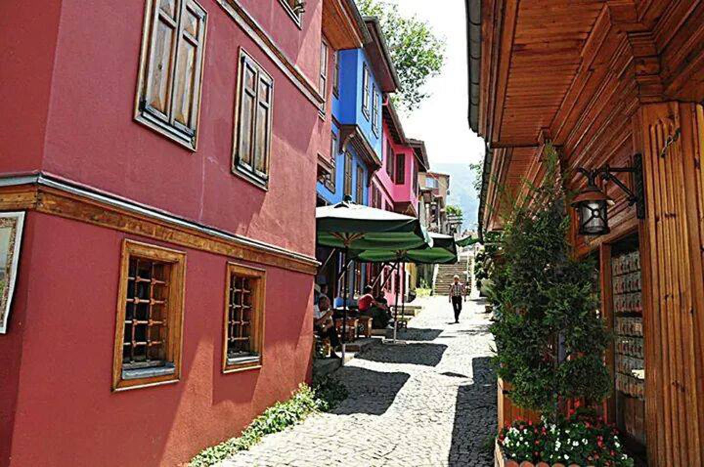 turkey, City, Bursa, Street, Flower, House, People Wallpaper