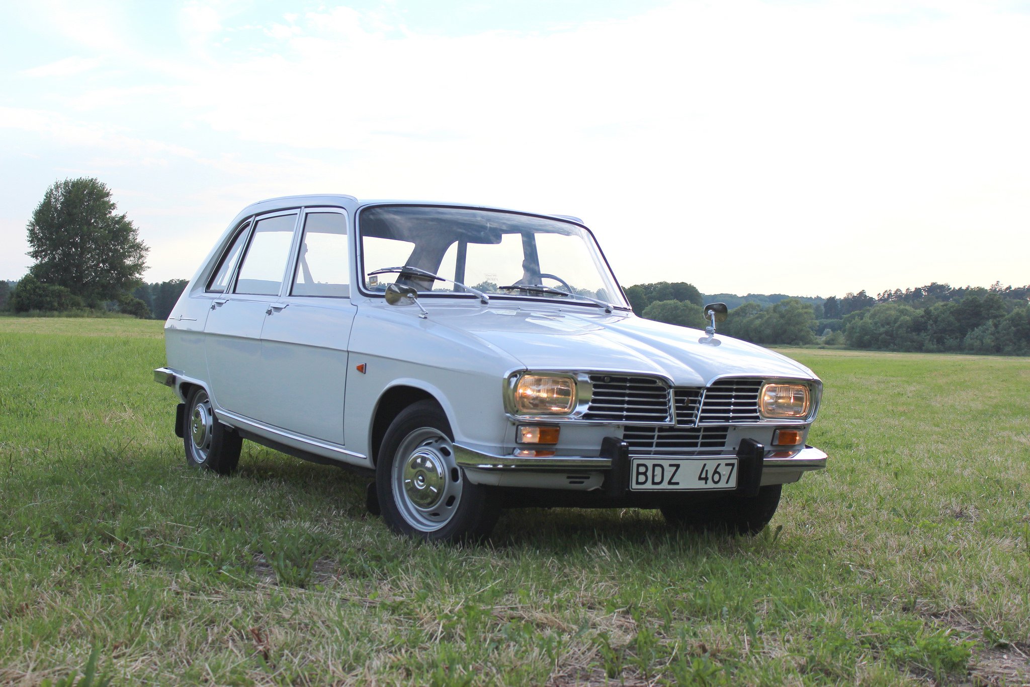 cars, 16, French, Renault, Classic Wallpaper