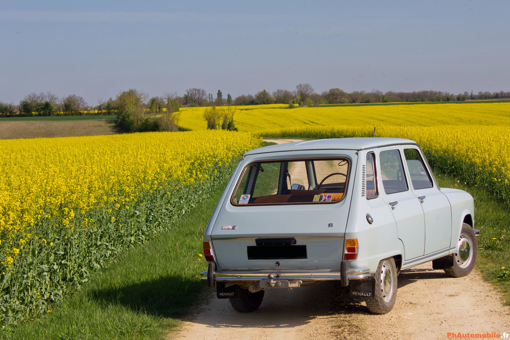 cars, Classic, French, Renault Wallpaper