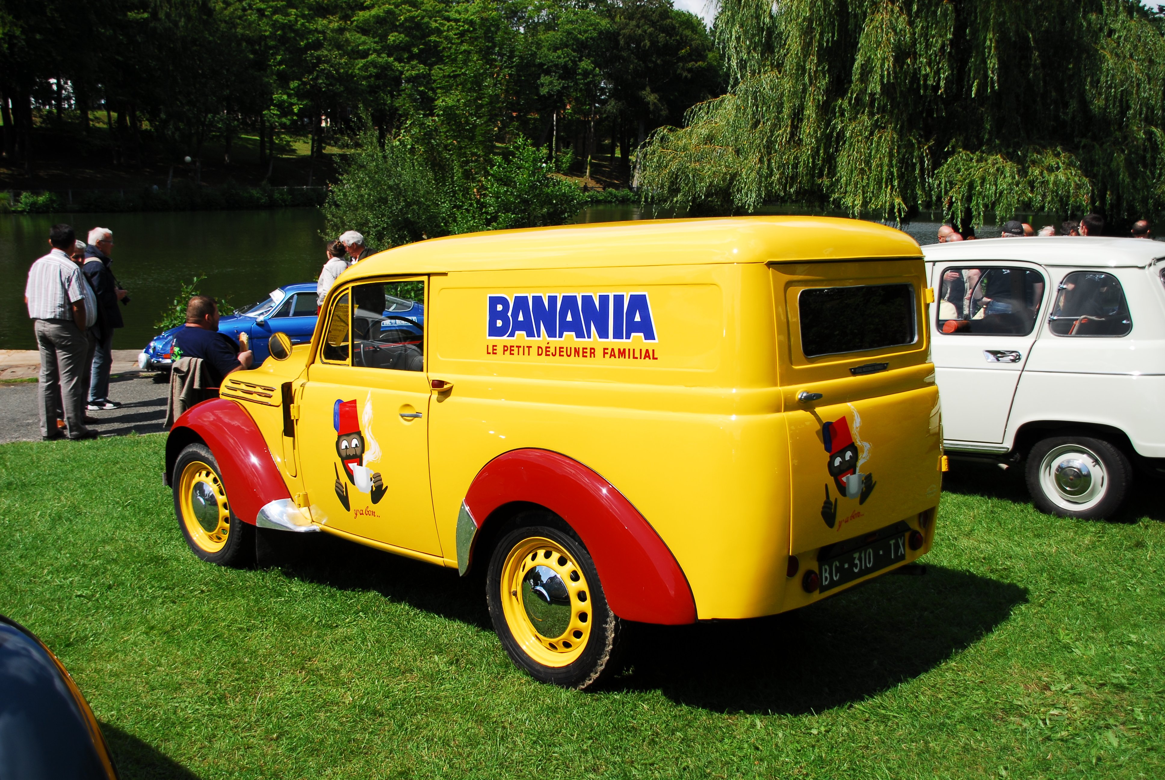 renault, Juvaquatre, Cars, Classic, Cars, French, Van, Delivery Wallpaper