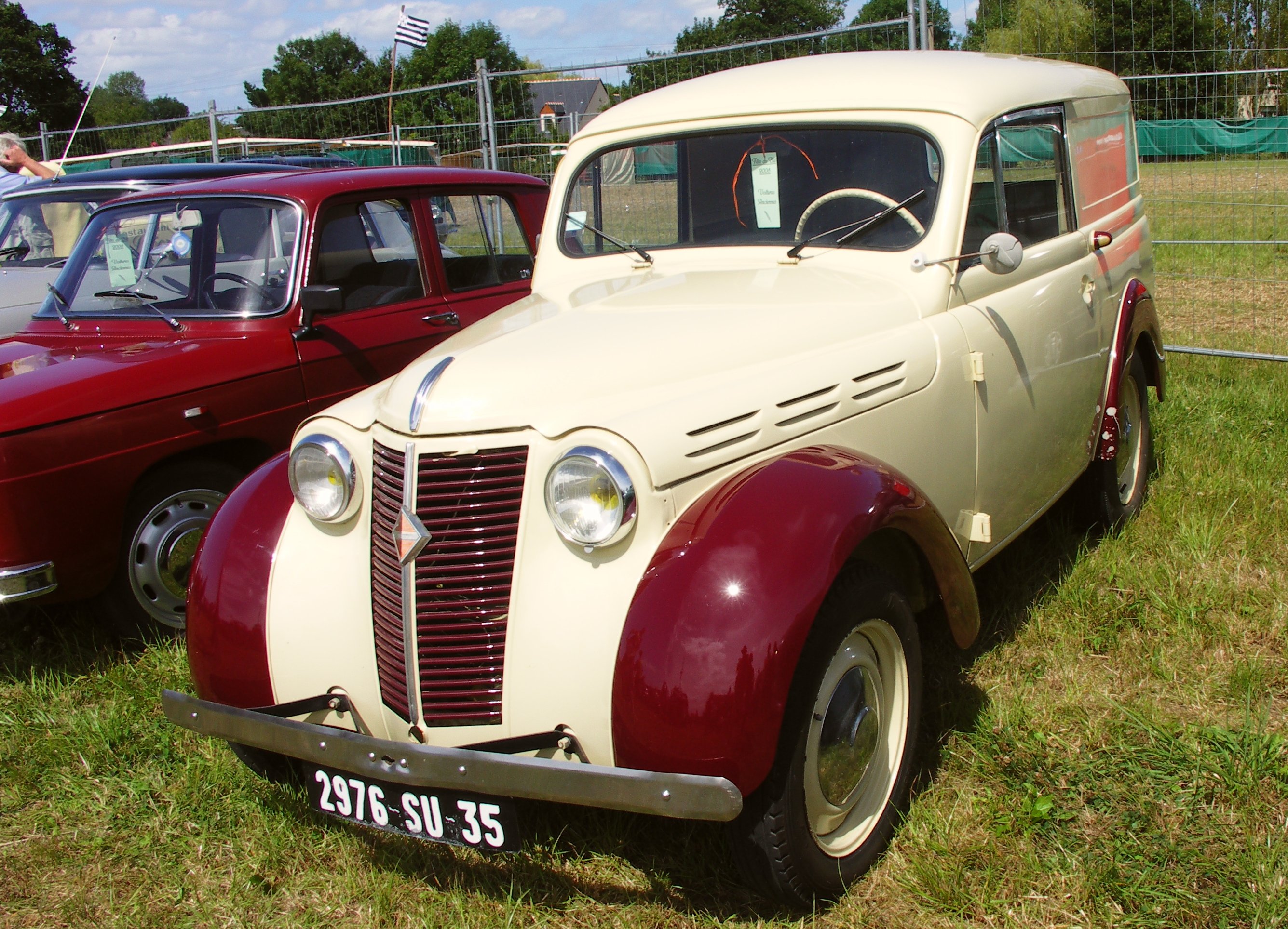 renault, Juvaquatre, Cars, Classic, Cars, French, Van, Delivery Wallpaper