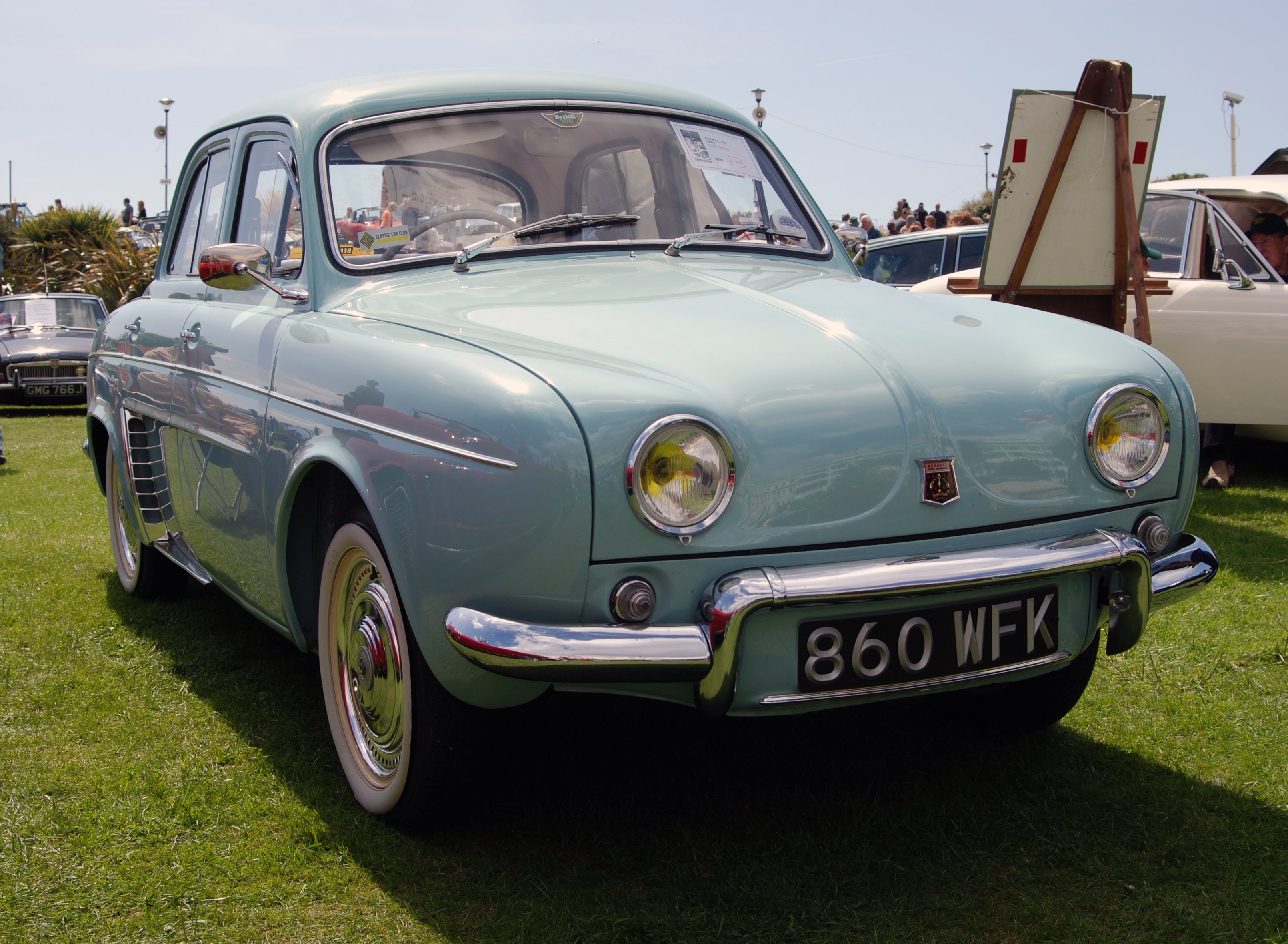 dinky renault dauphine