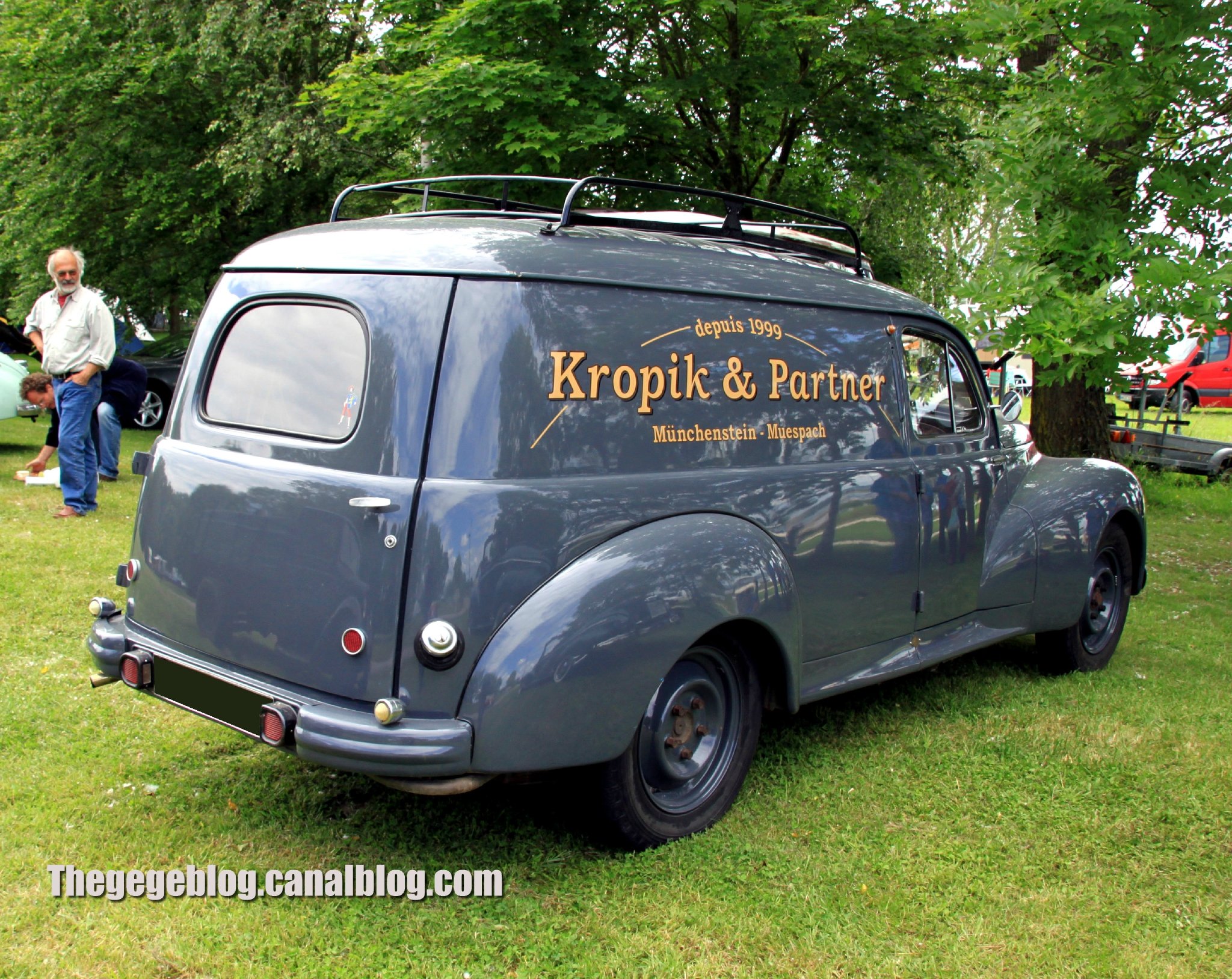 203 Peugeot Cars Classic French Van Delivery Wallpapers HD 203 Peugeot Cars Classic French Van Delivery Wallpapers HD