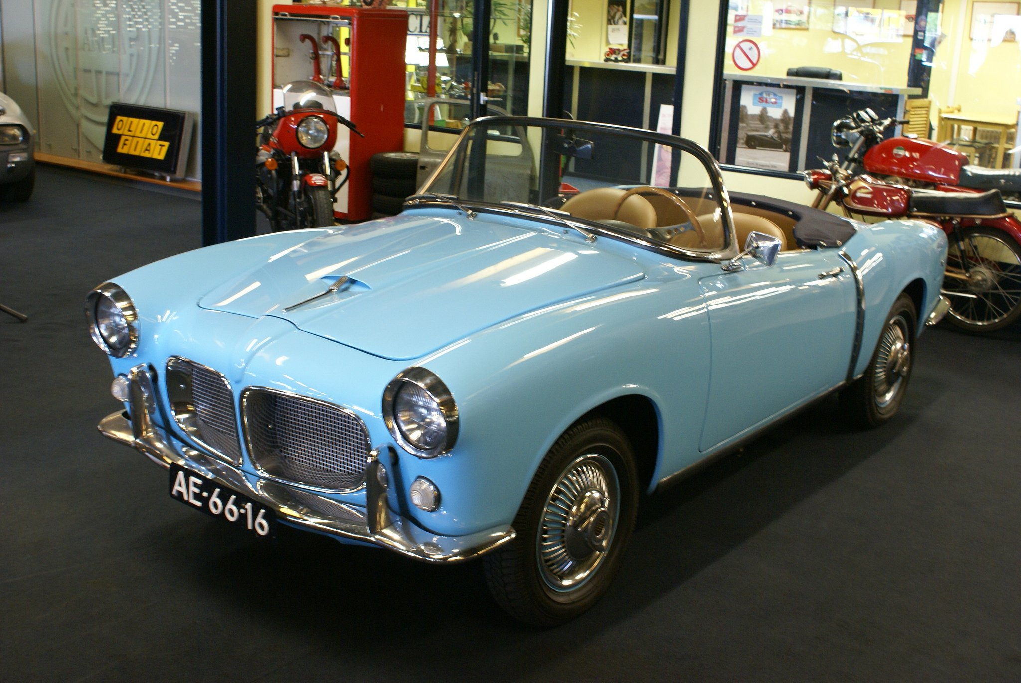 1200, Cars, Classic, Fiat, Italia, Italie, Spider, Convertible Wallpaper