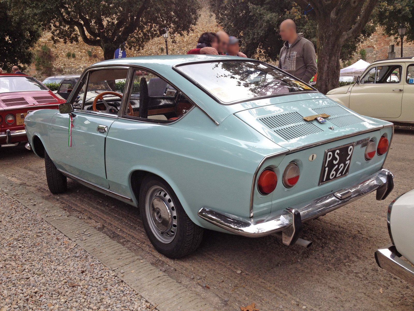 Fiat 850 Sport Coupe foto