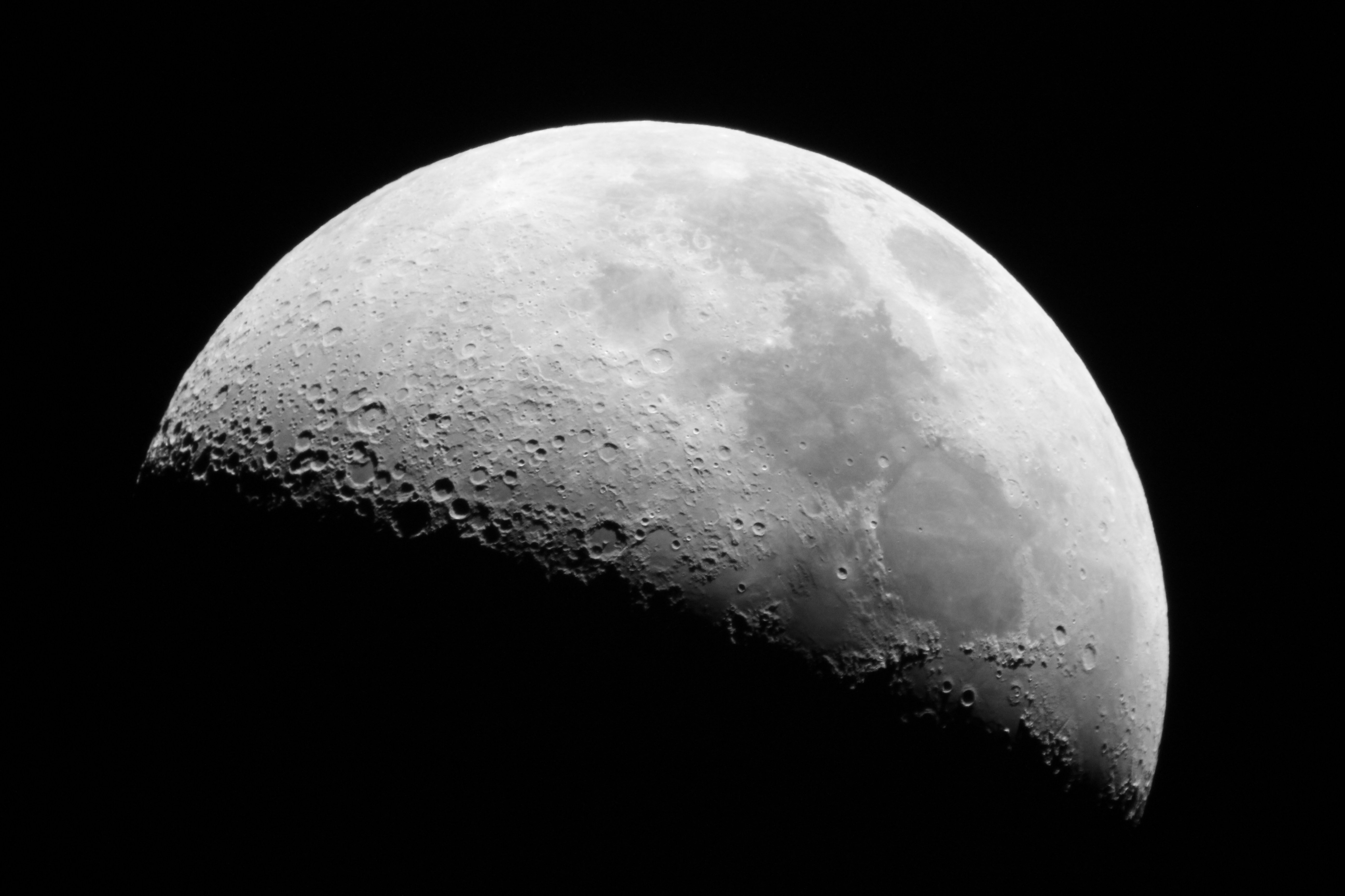 Фото Луны высокого разрешения