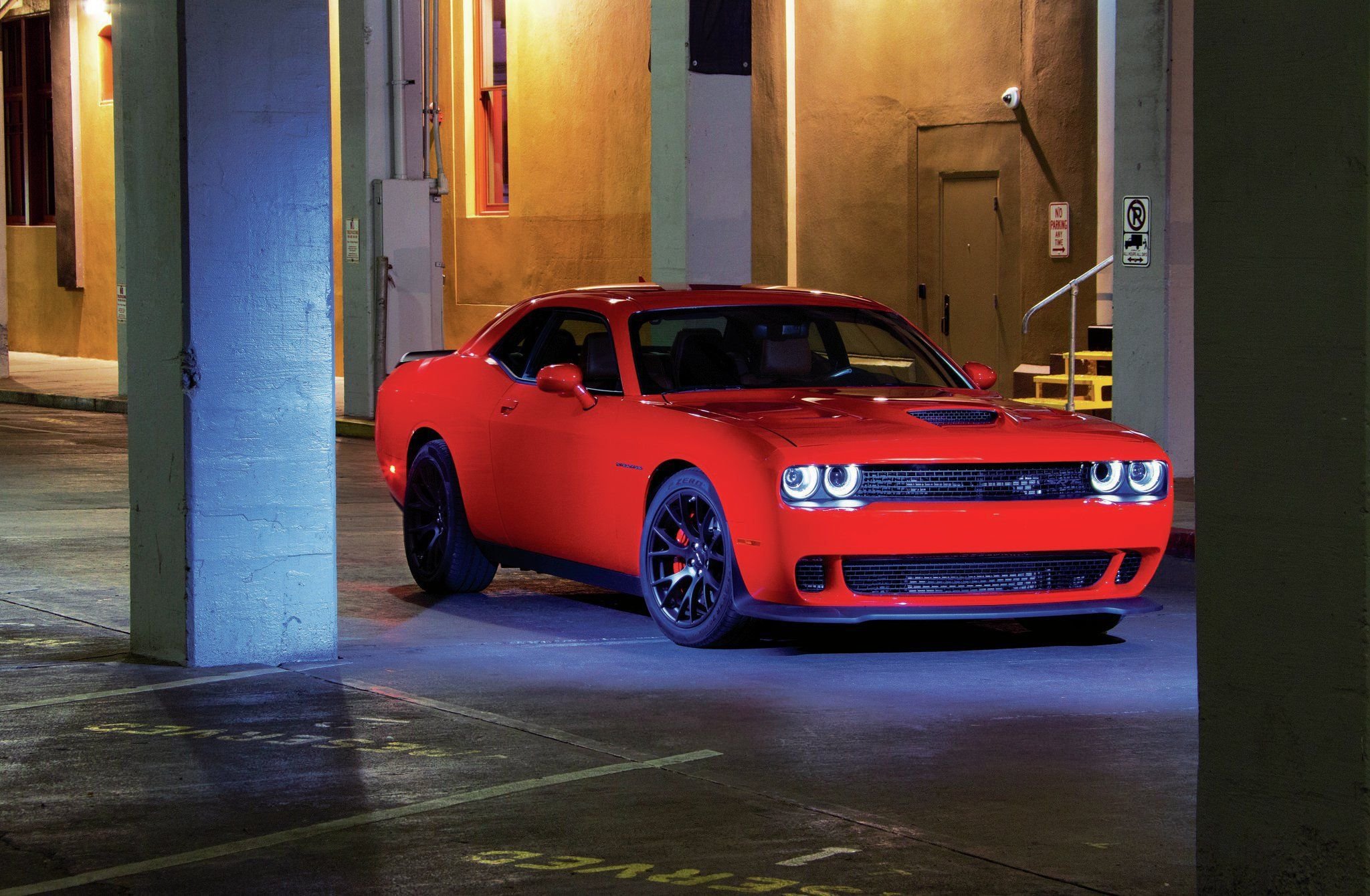 Challenger hellcat обои