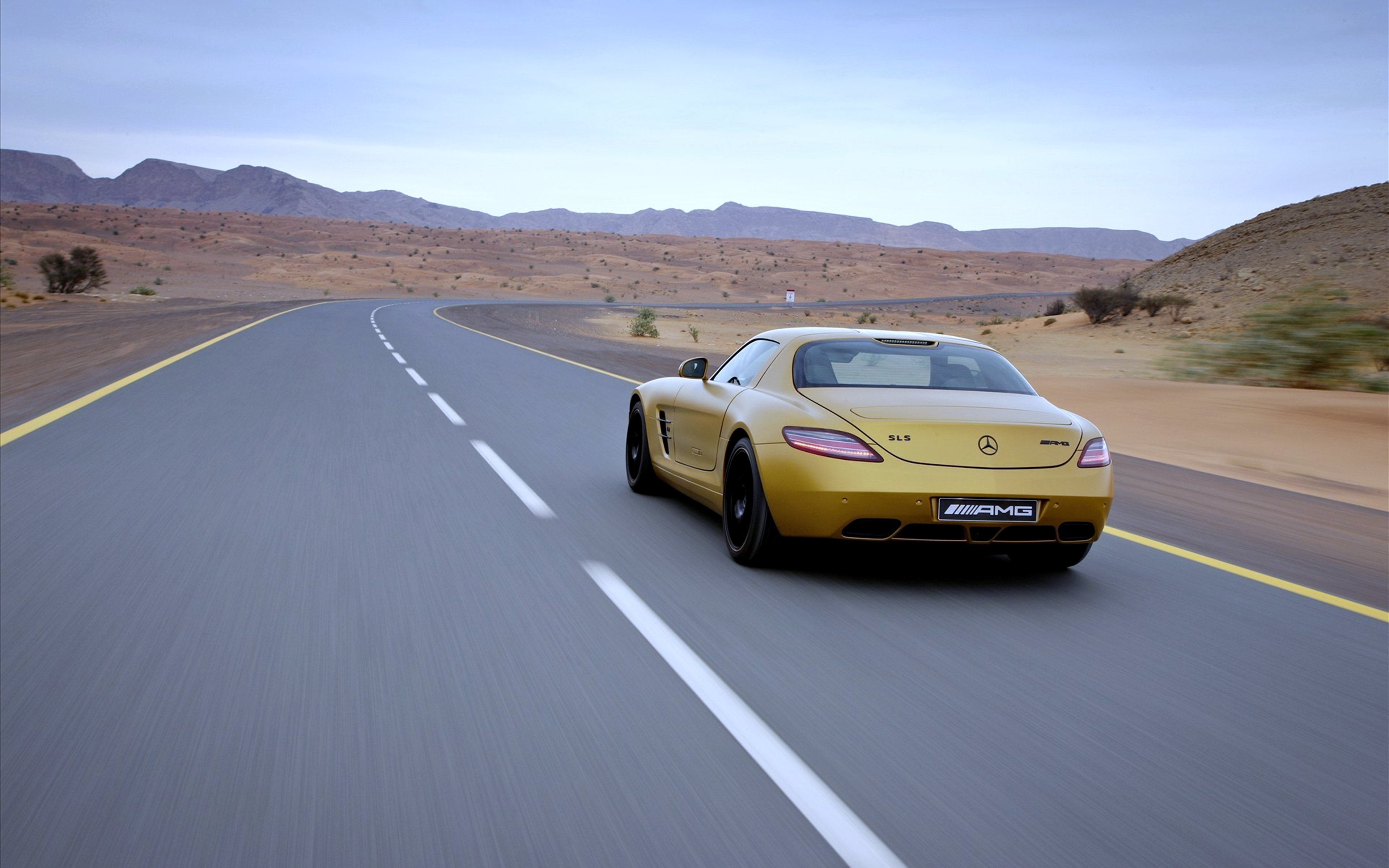 mercedes, Sls amg, Cars, Desert, Speed, Motors, Golden, Road Wallpaper