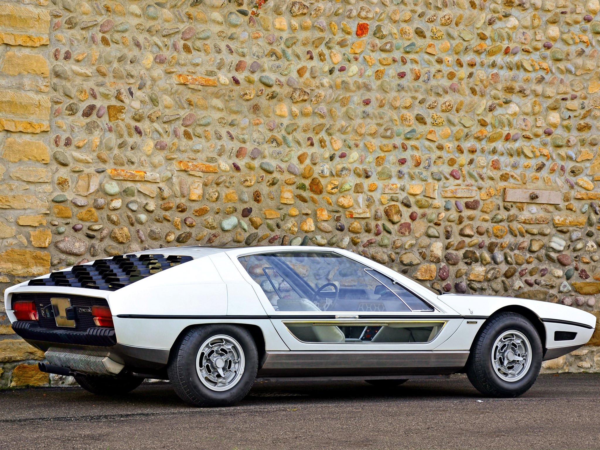 1967, Lamborghini, Marzal, Bertone 02 Wallpaper