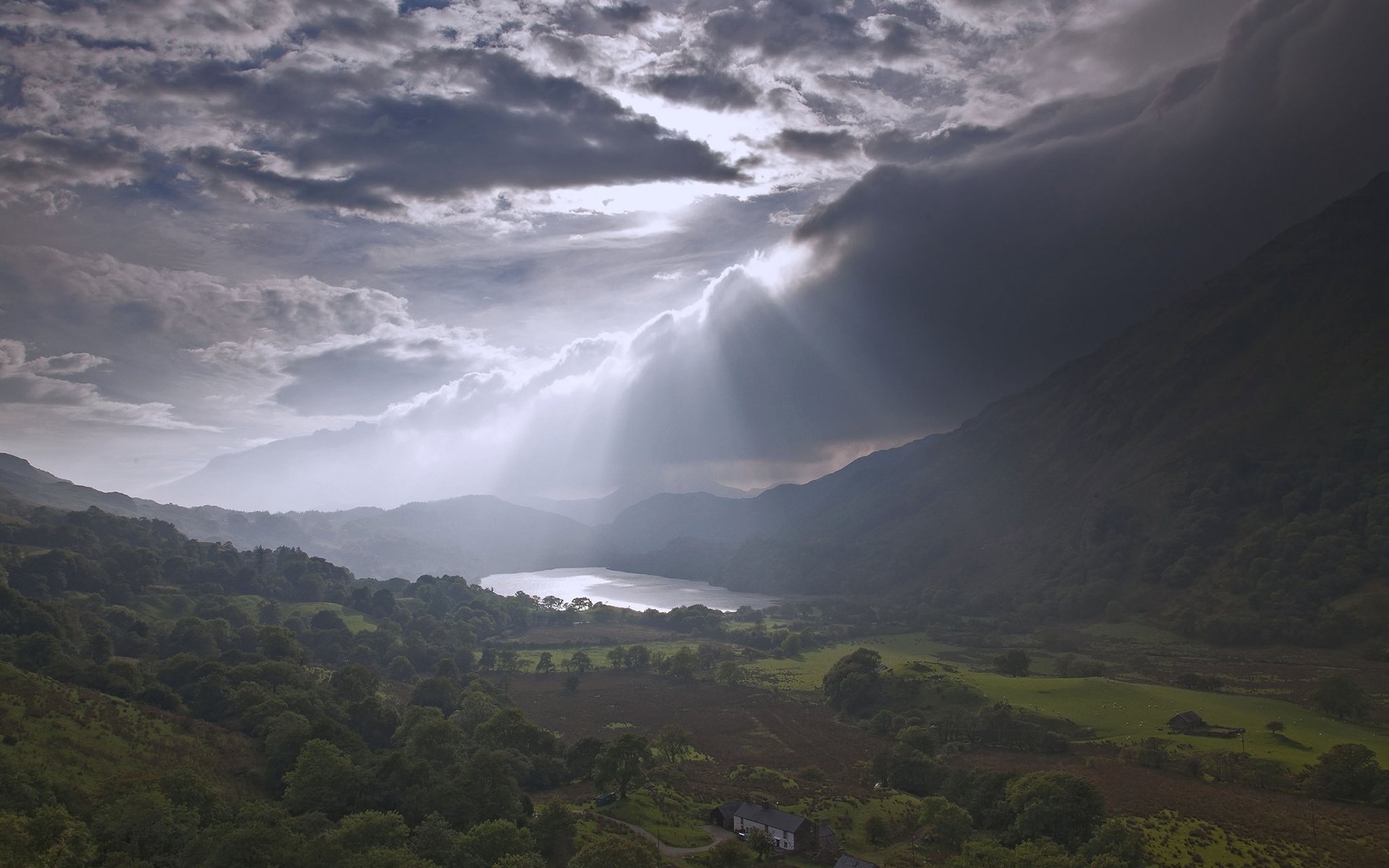 landscape, Mountains, Houses, Cloud, Light, Lake Wallpaper