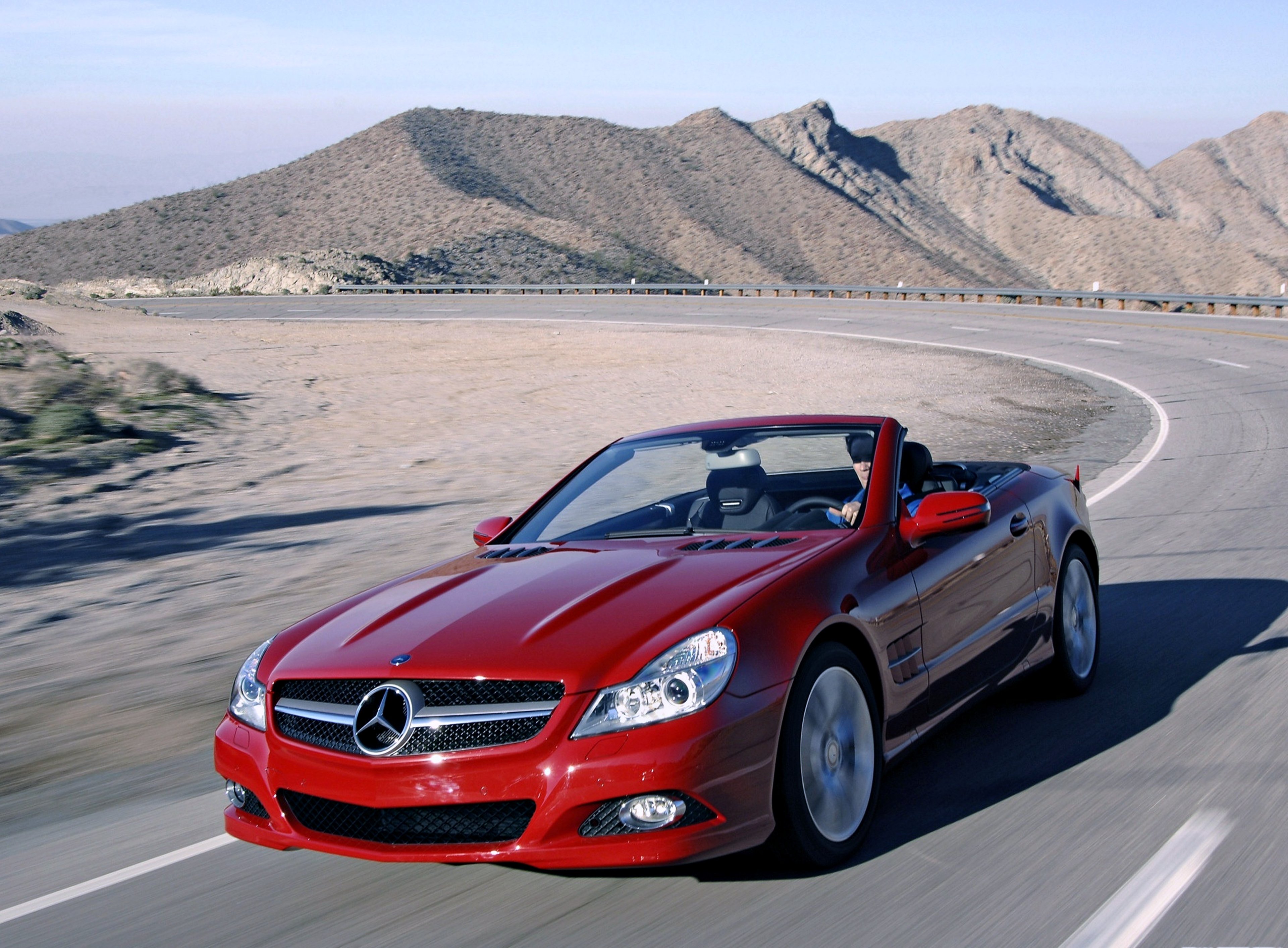 mashiny, Doroga, Krasnyy sl, Mercedes, Red, Cars, Road, Desert, Speed, Motors, Roof Wallpaper