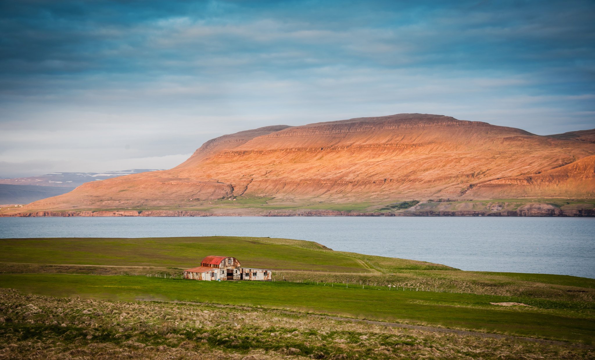 iceland, Mountains, Bay, Sea, Water, House, Lawn, Grass, Sky, Clouds, Landscape, Nature, Farm, Barn Wallpaper