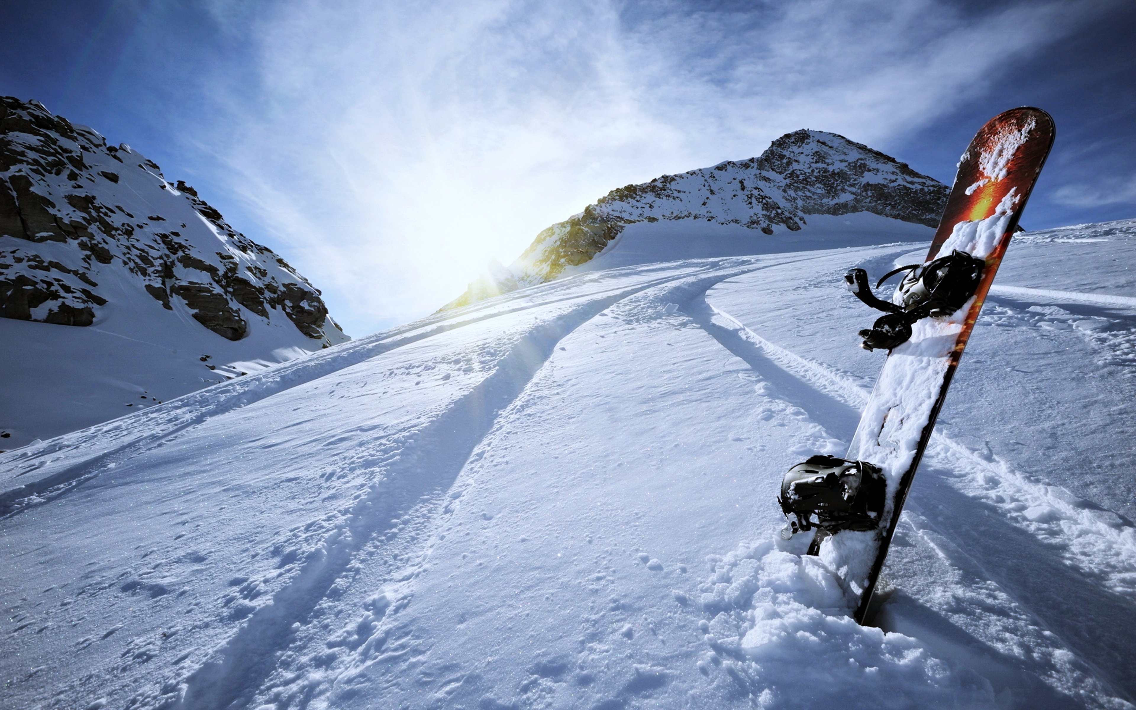 extreme, Snow, Snowboarding, Sports, Winter, Landscapes, Man, Mountains, Sky, Clouds, Surfboard Wallpaper