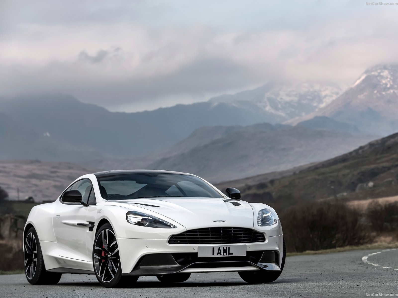 aston, Martin, Vanquish, Carbon, White, Cars, Supercars, 2015 Wallpaper