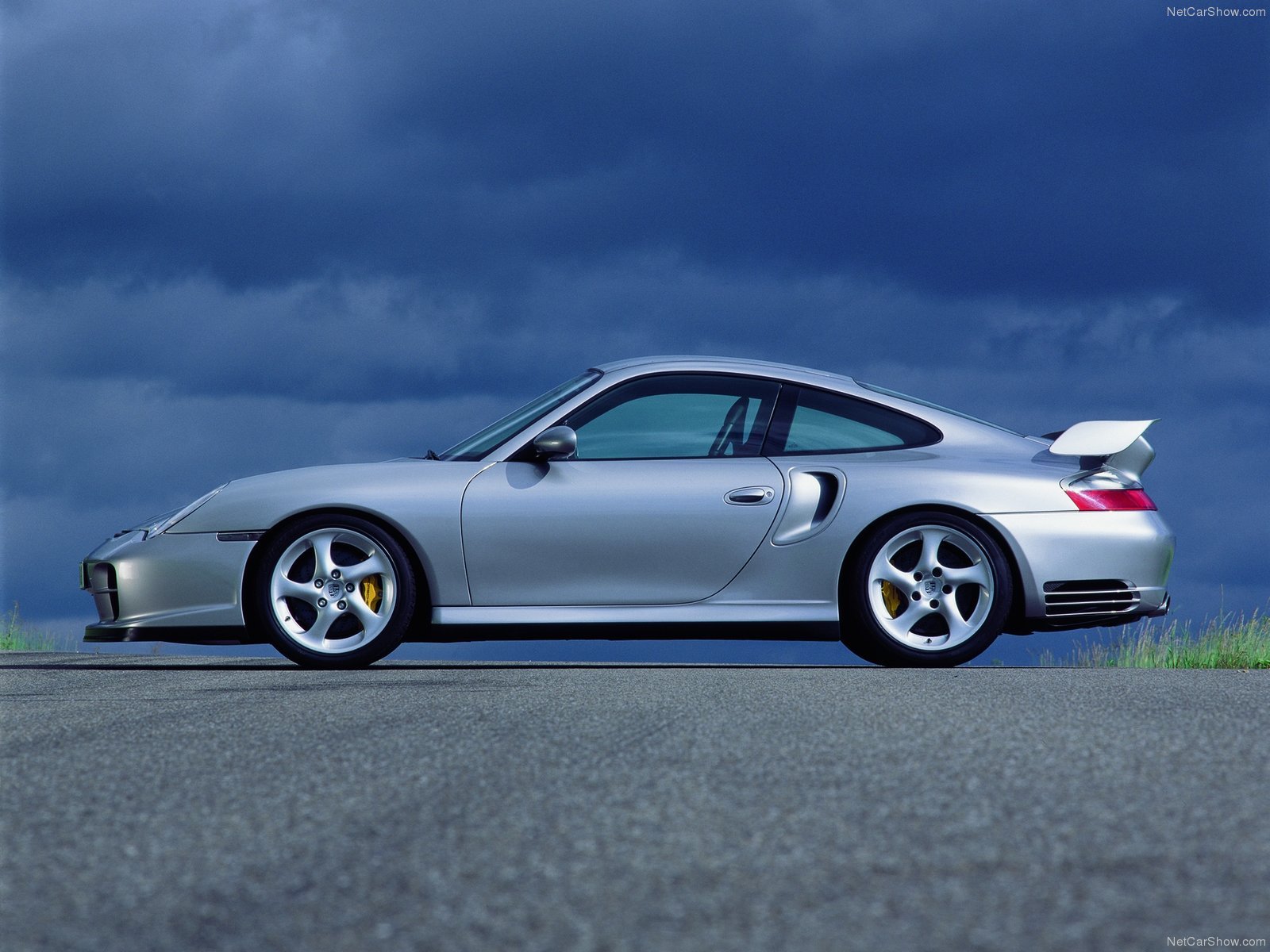 porsche, 911, Gt2, Cars, Coupe, 2002 Wallpaper