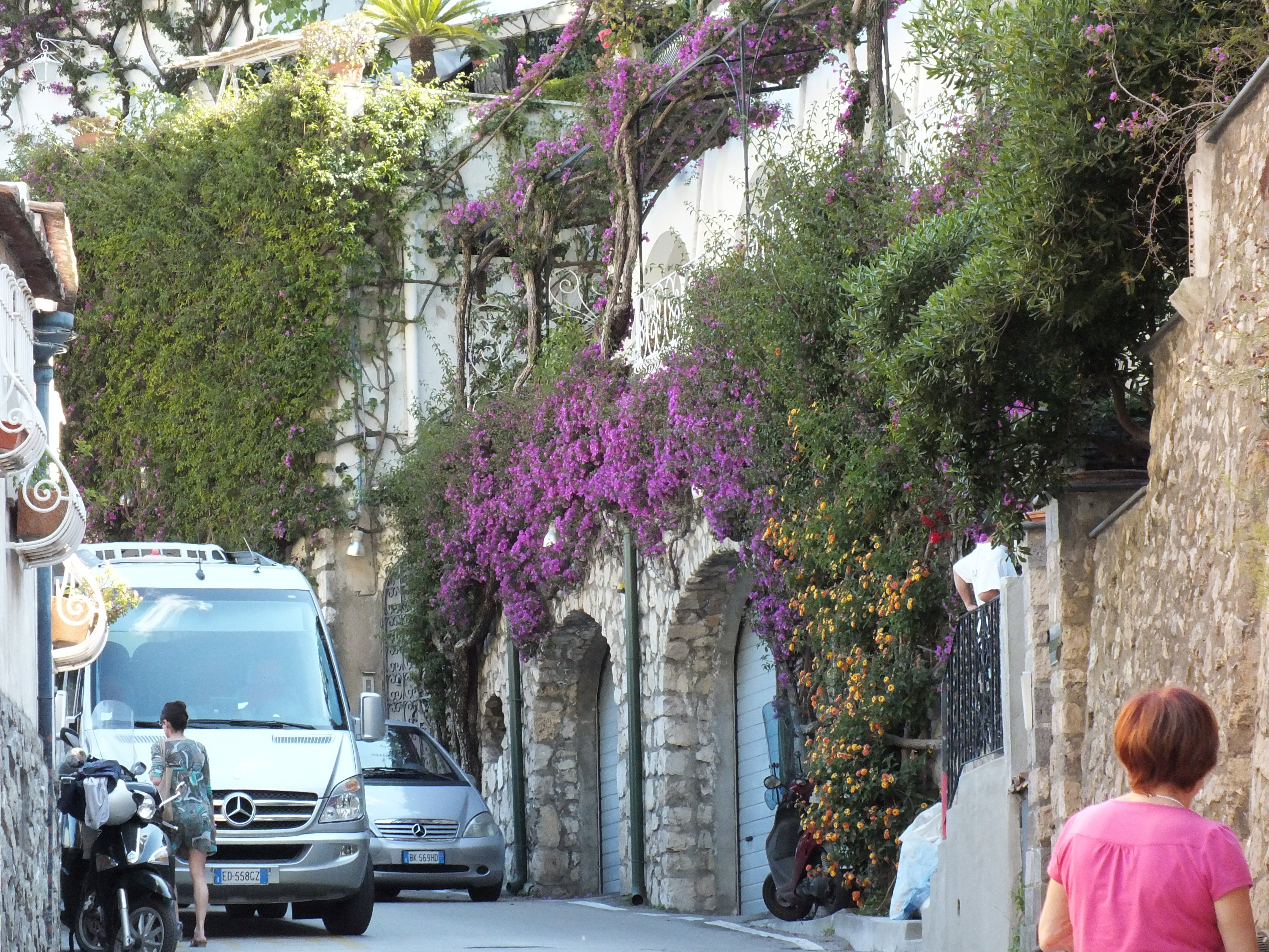 alley, Street, Cars, Plants, Flowers, Walls Wallpaper