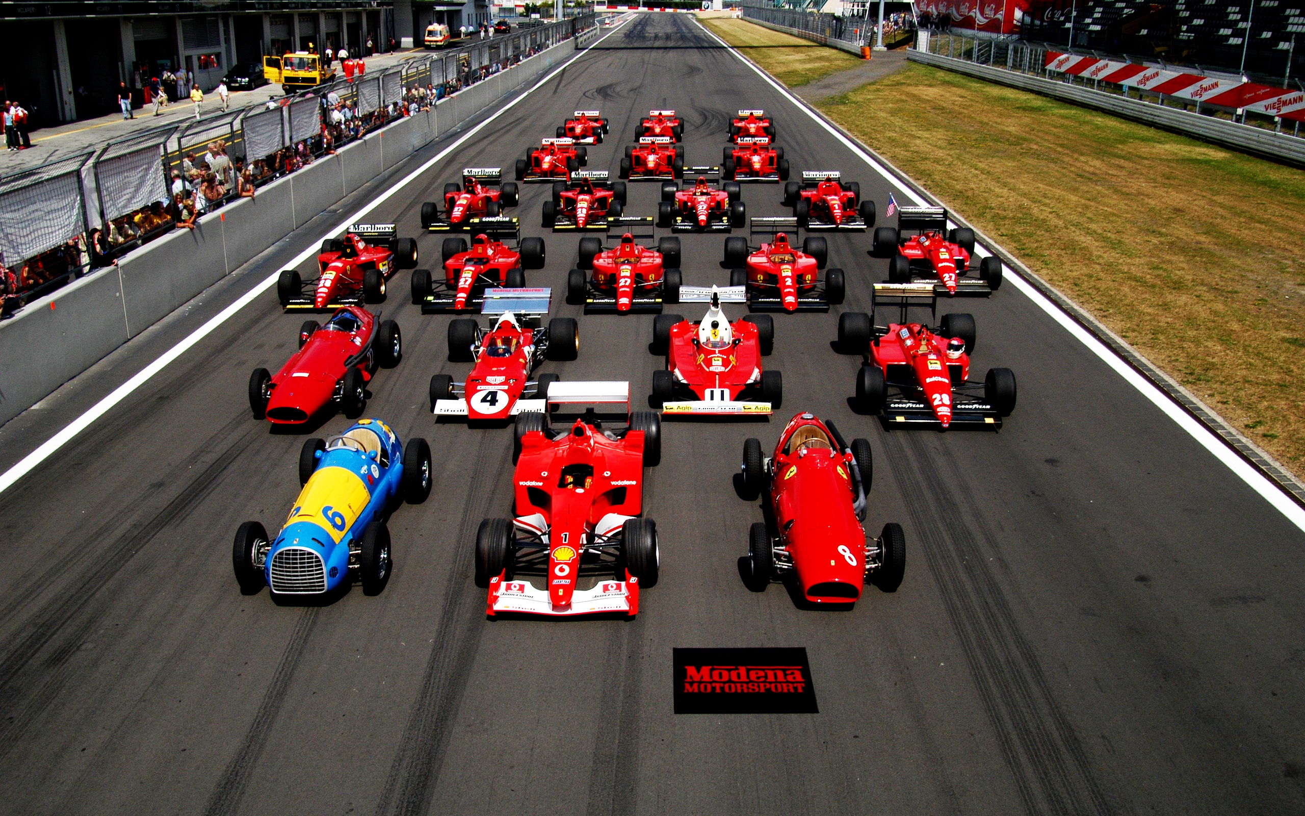 Ferrari Formula 1 Start Wallpapers Hd Desktop And Mobile Backgrounds