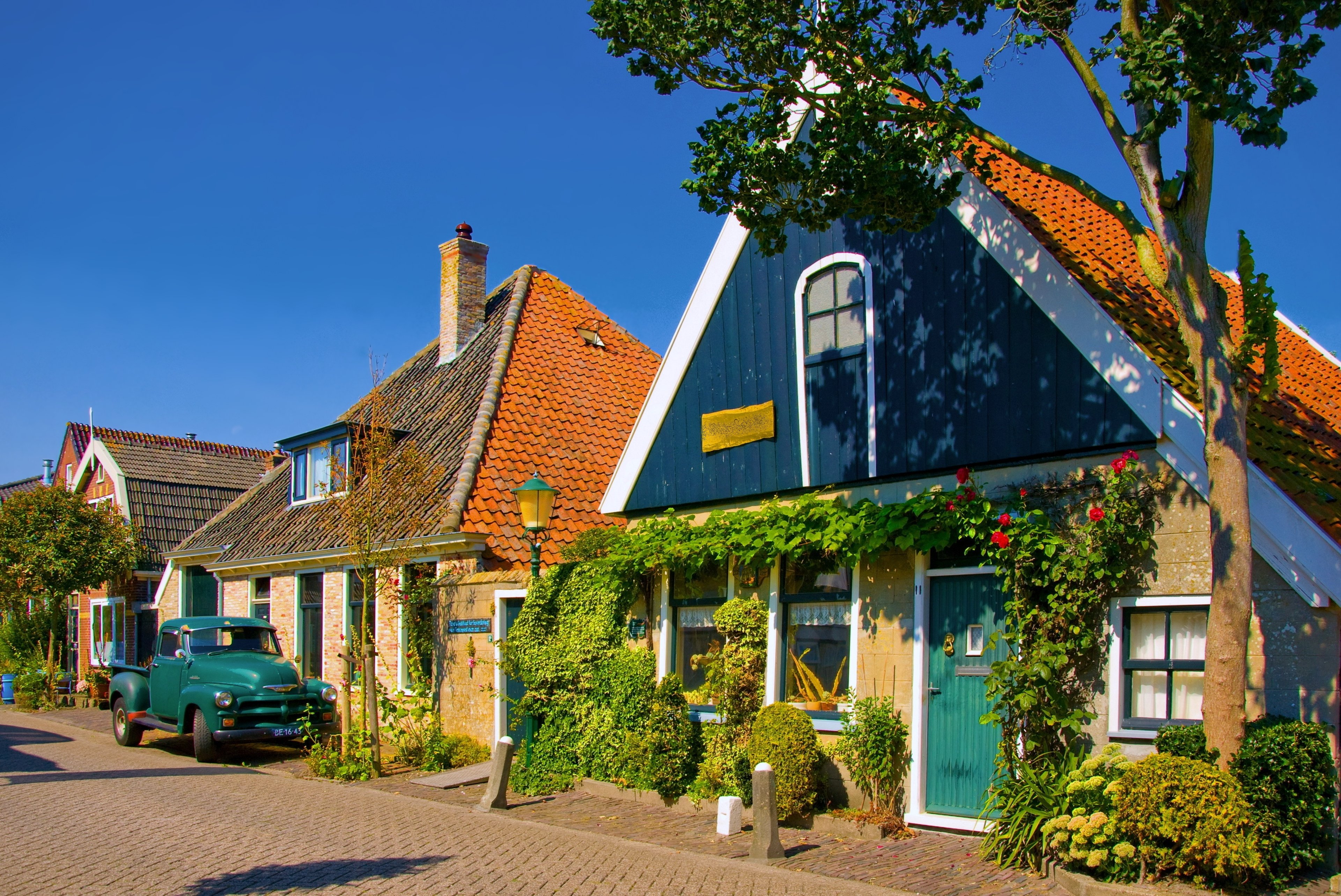 nederland, Country, City, Town, Buildings, Cars, Plants, Houses, Streets, Sky, Sunny, Blue, Deutschland Wallpaper