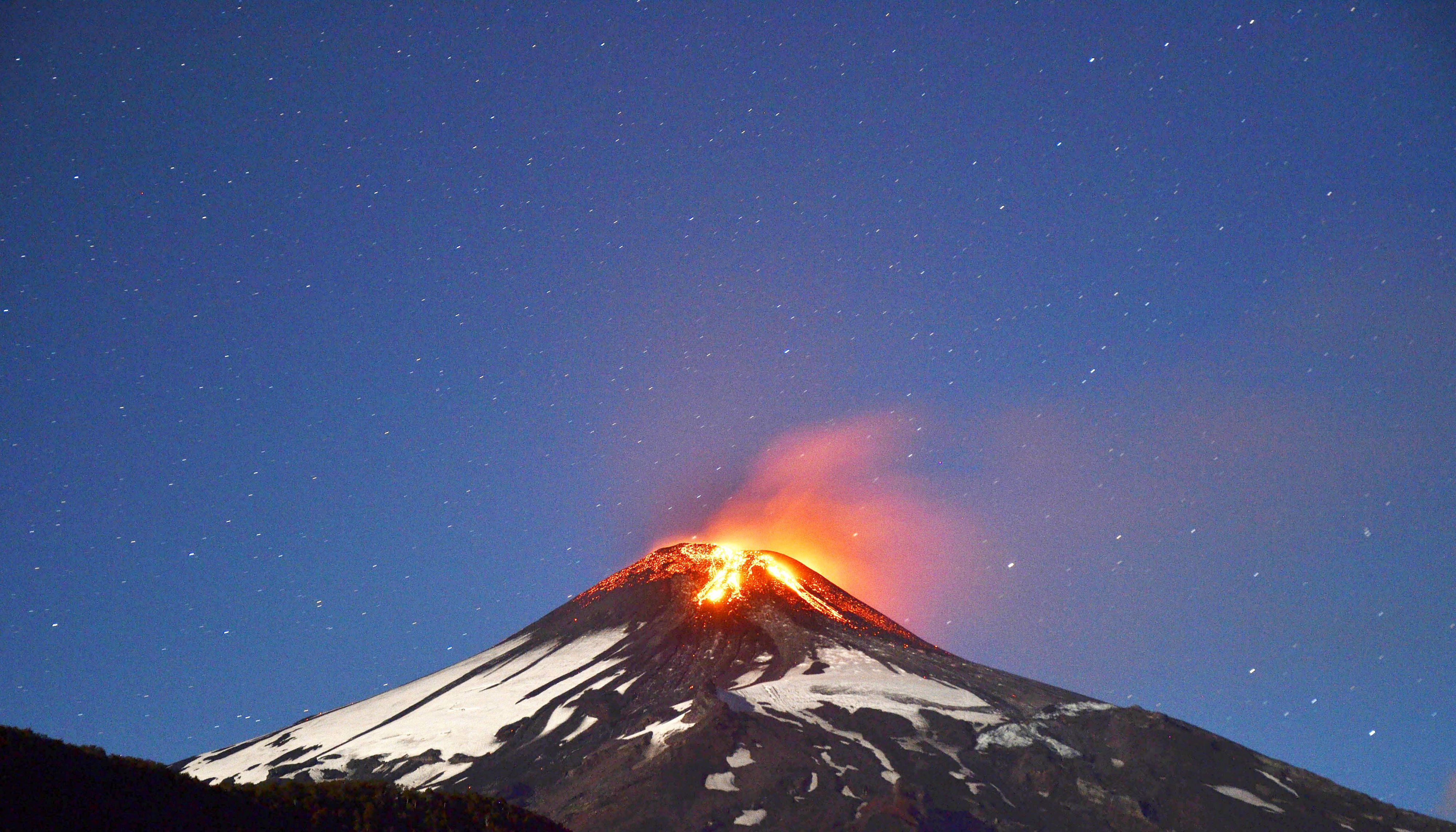volcano, Mountain, Lava, Nature, Landscape, Mountains, Fire, Stars Wallpaper