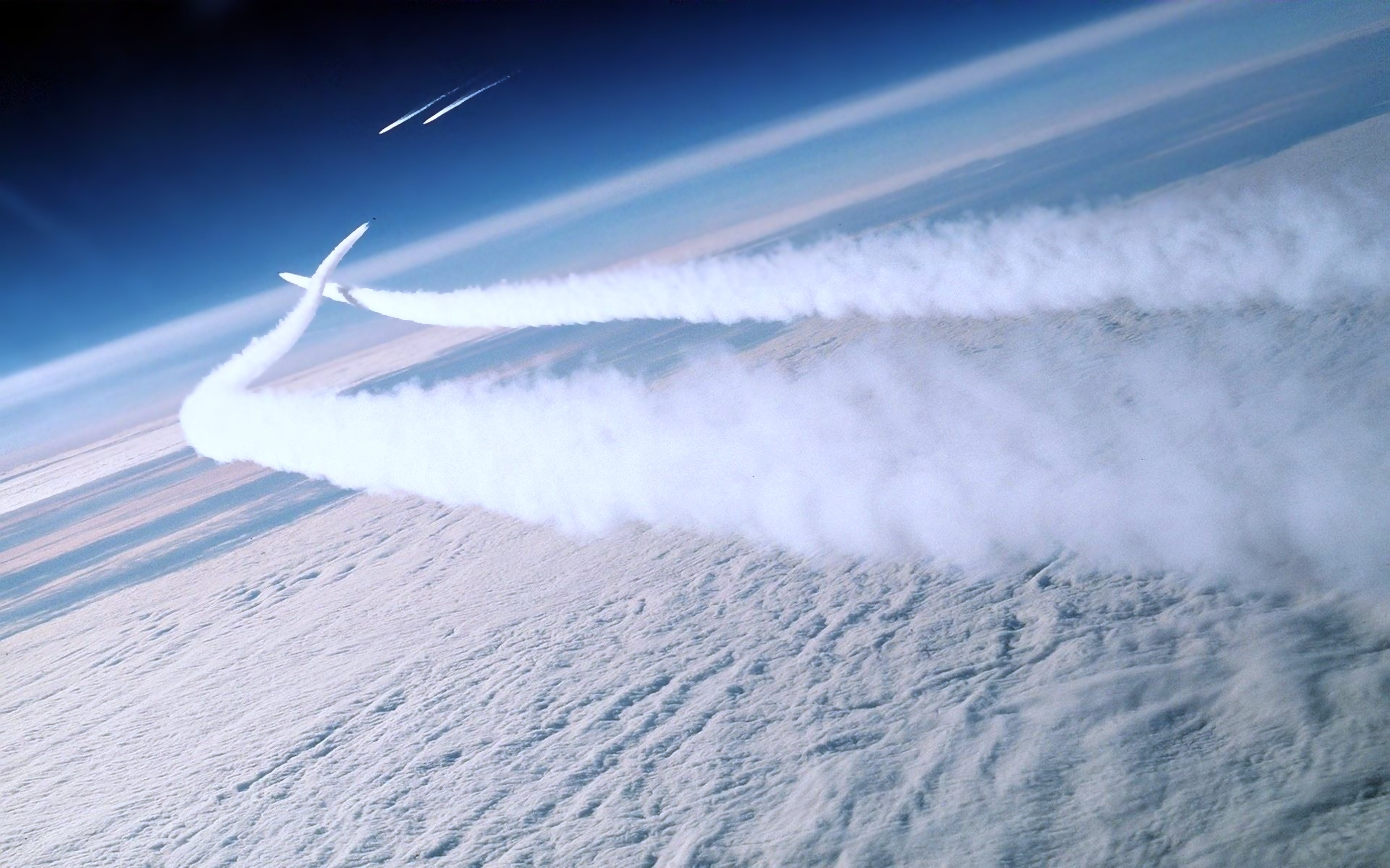 aircrafts, Attack, Bombing, Clouds, Earth, Flights, Landscapes, Military, Nature, Review, Sky, Warplanes, Smoke Wallpaper