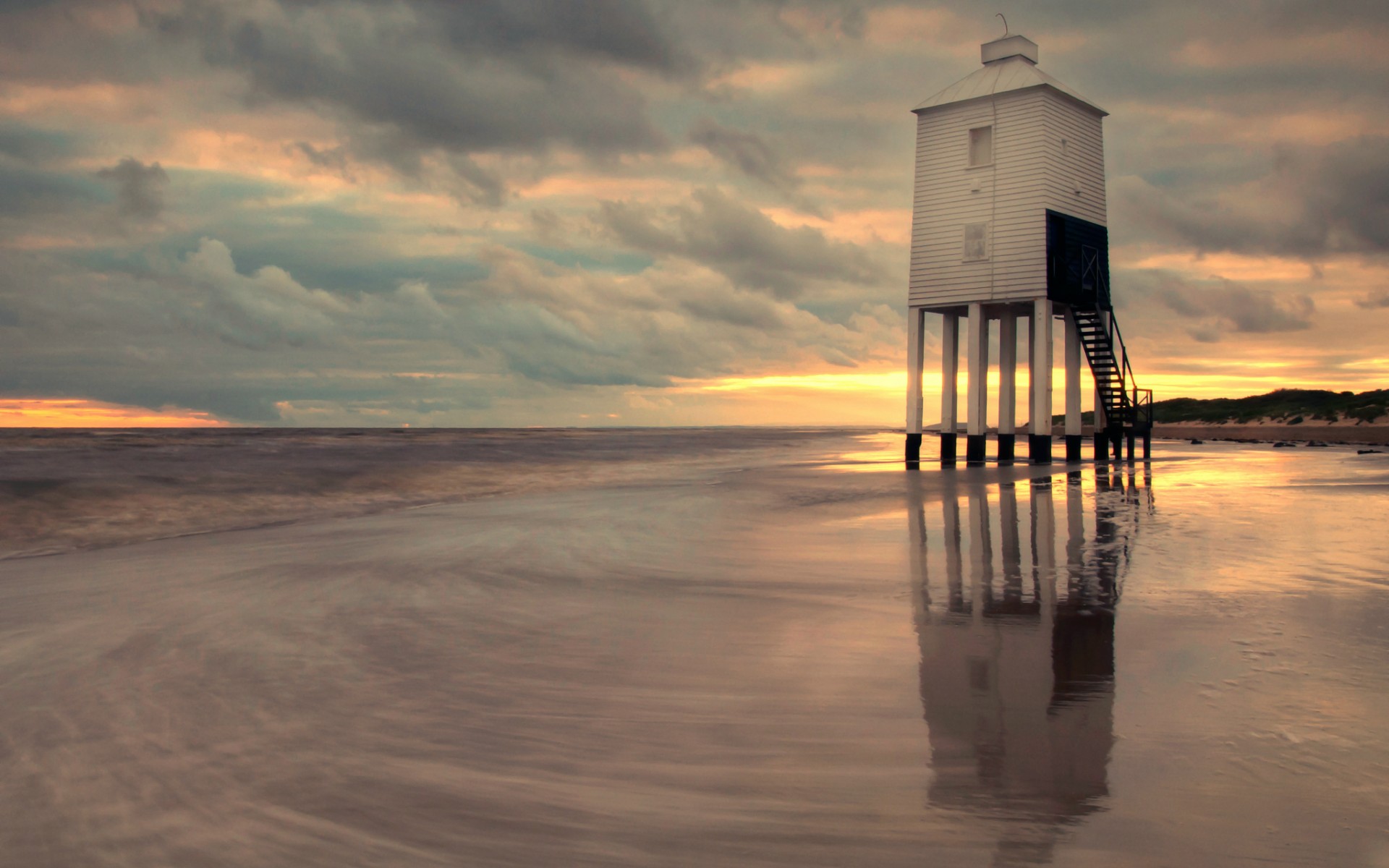 uk, England, Lighthouse, Beach, Sea, Evening, Sunset, Sky, Clouds Wallpaper