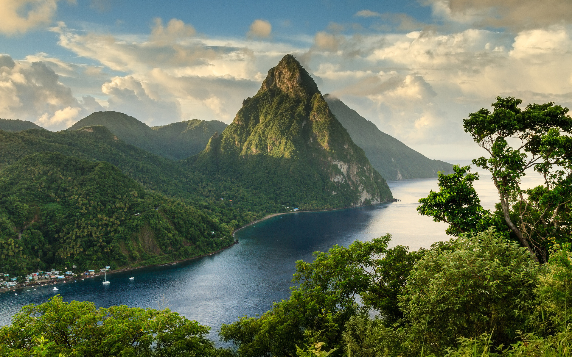view, Mountains, Hills, Rivers, Green, Cloud Wallpaper