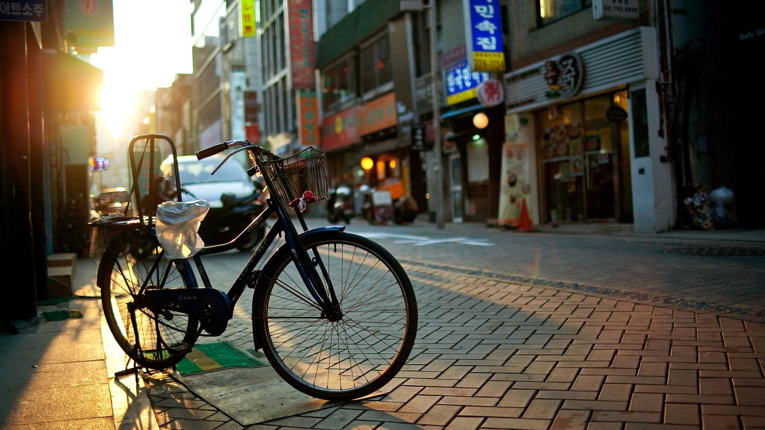 sunshine, Street, Bicycle Wallpaper