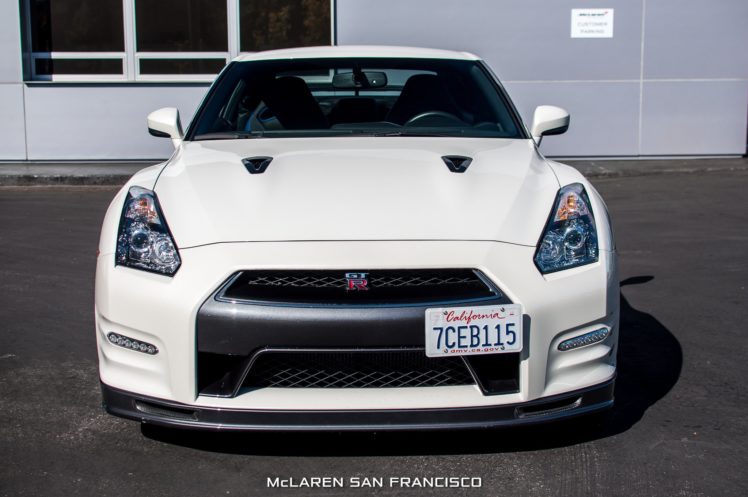 2014, Nissan, Gt r, Track, Edition, Coupe, Cars, White HD Wallpaper Desktop Background