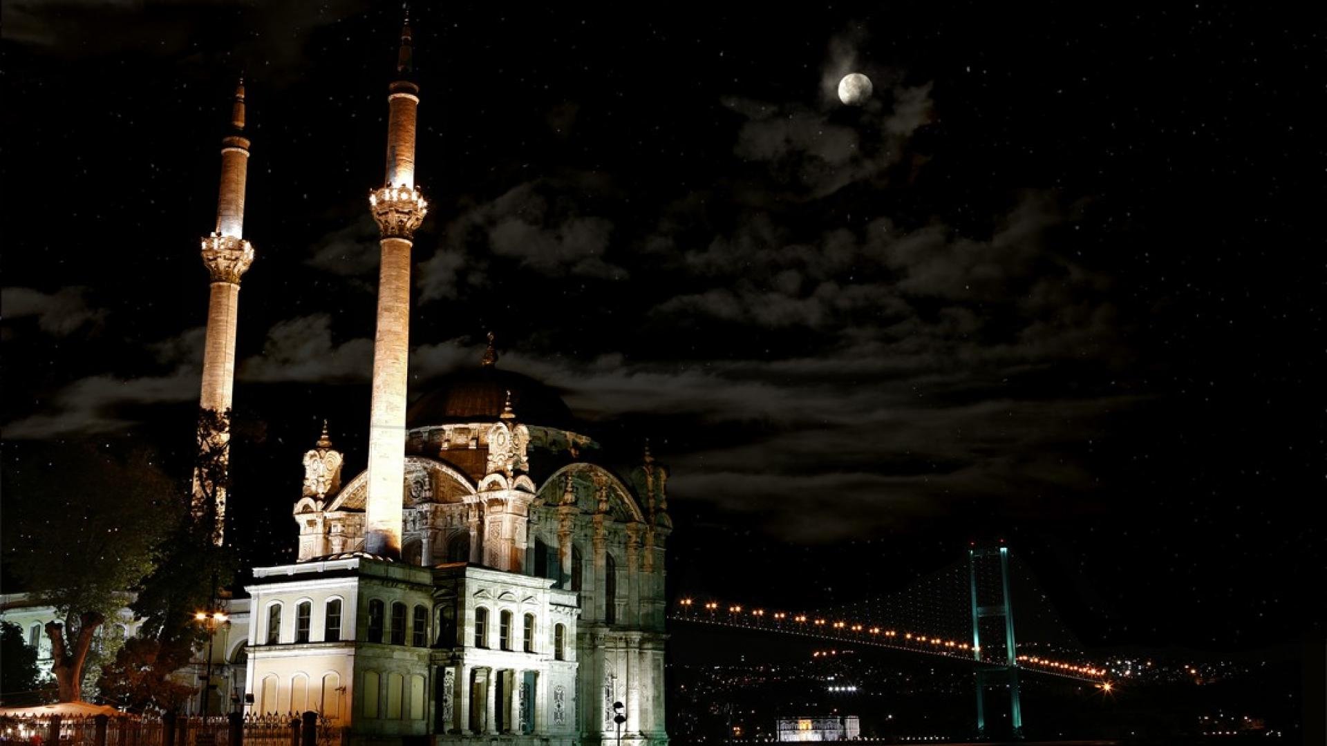 istanbul, Night, Beauty, City, Night, Moon, Sky, Cloud, Turkey Wallpaper