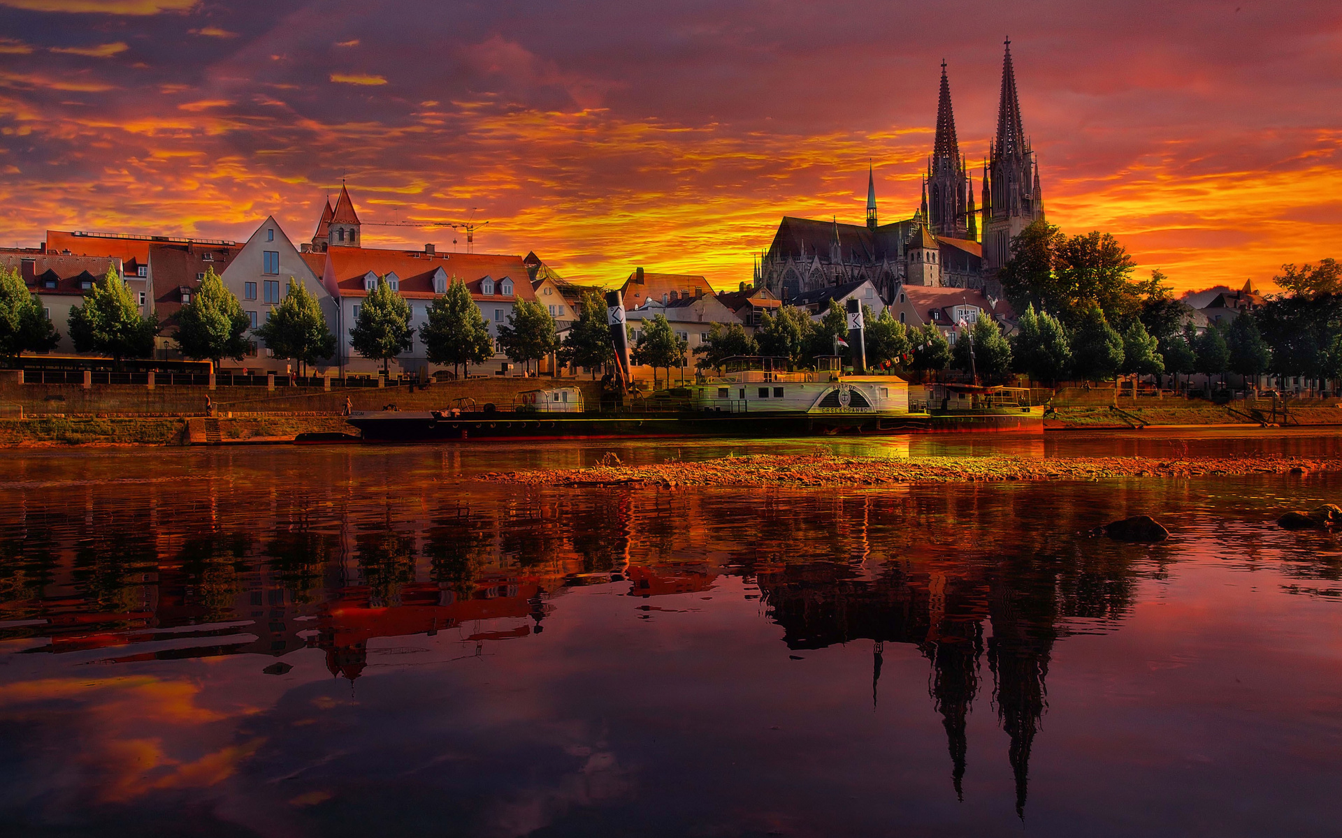 regensburg, Germany, Sunset, Cityscape, Sunset, Reflection, River Wallpaper