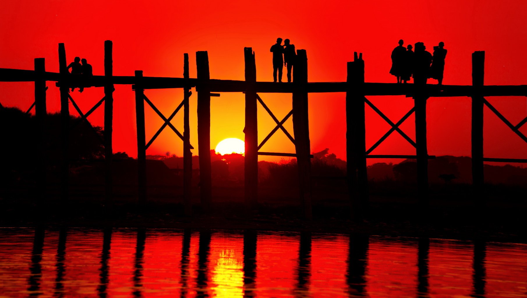 sunset, River, Bridge, People, Silhouette, Admire Wallpaper