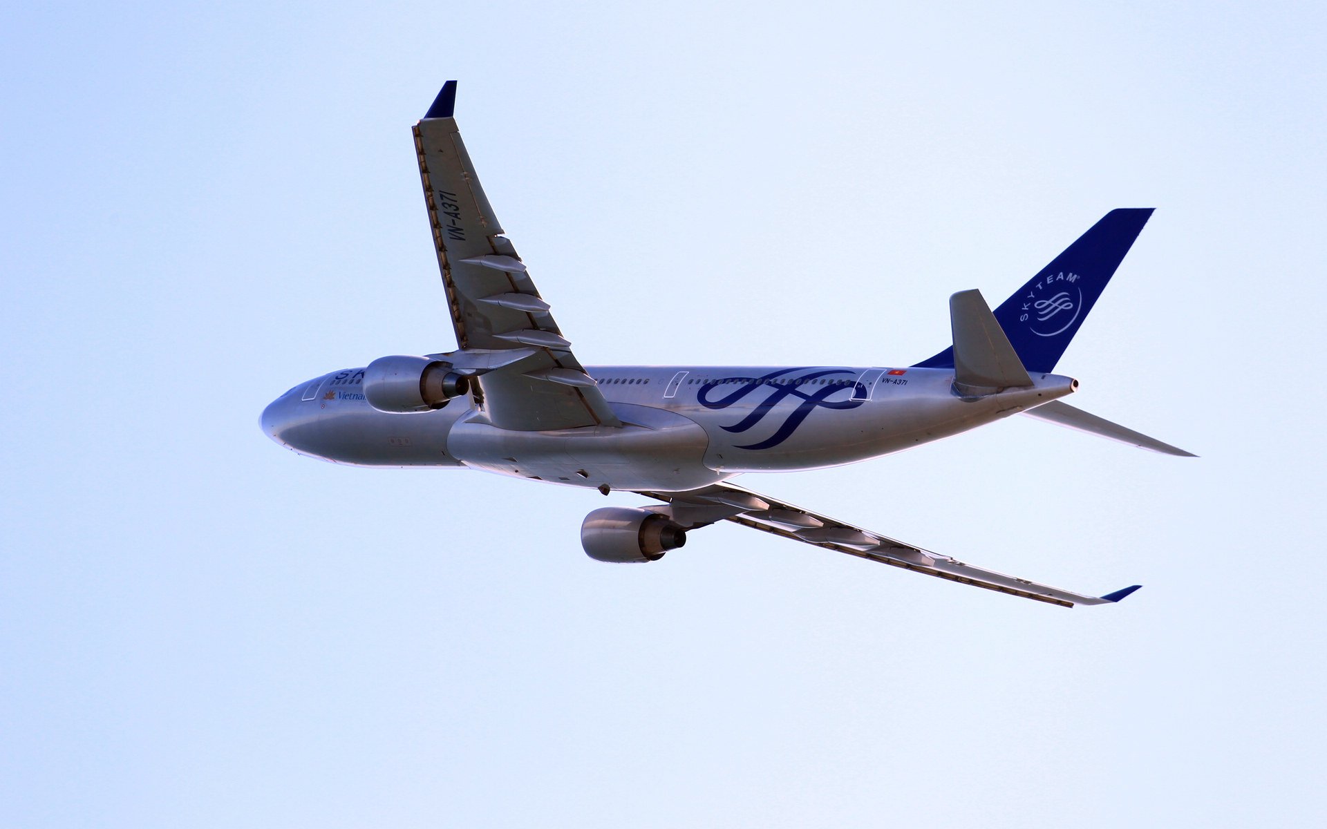 airbus, A330, Airliner Wallpaper