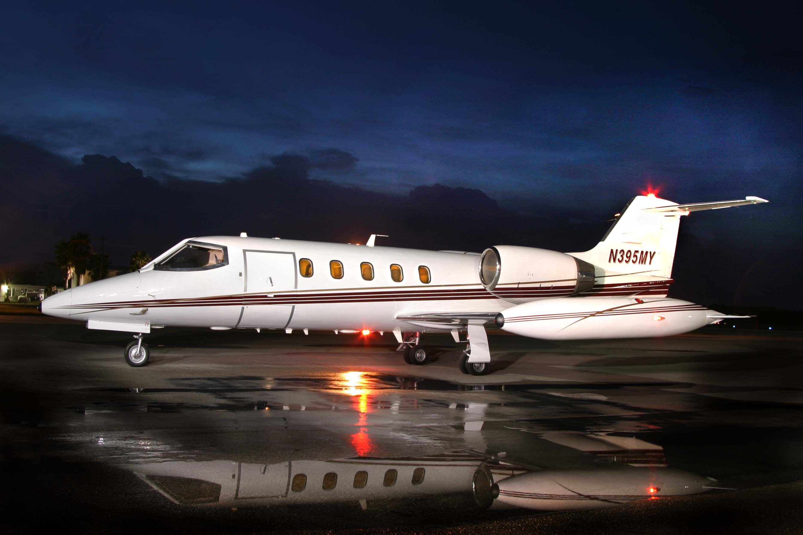 Learjet 24 самолет. Learjet 35a. Learjet 28/29.