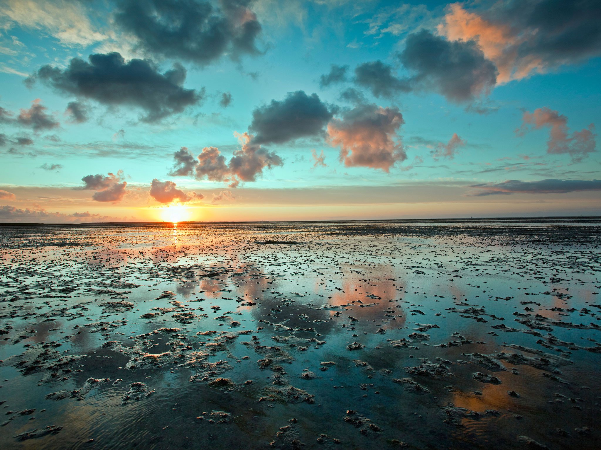 frisian, Island, Beach, Ocean, Sea, Reflection, Sunset, Sunrise, Sky, Clouds Wallpaper